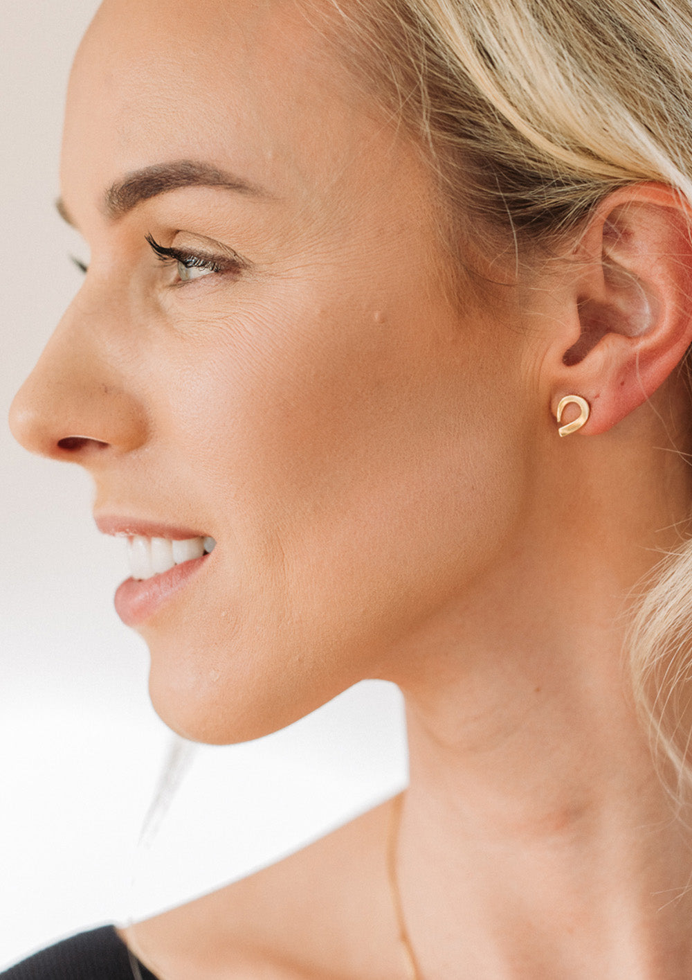 Curved Earrings Small Gold Pulpit Rock