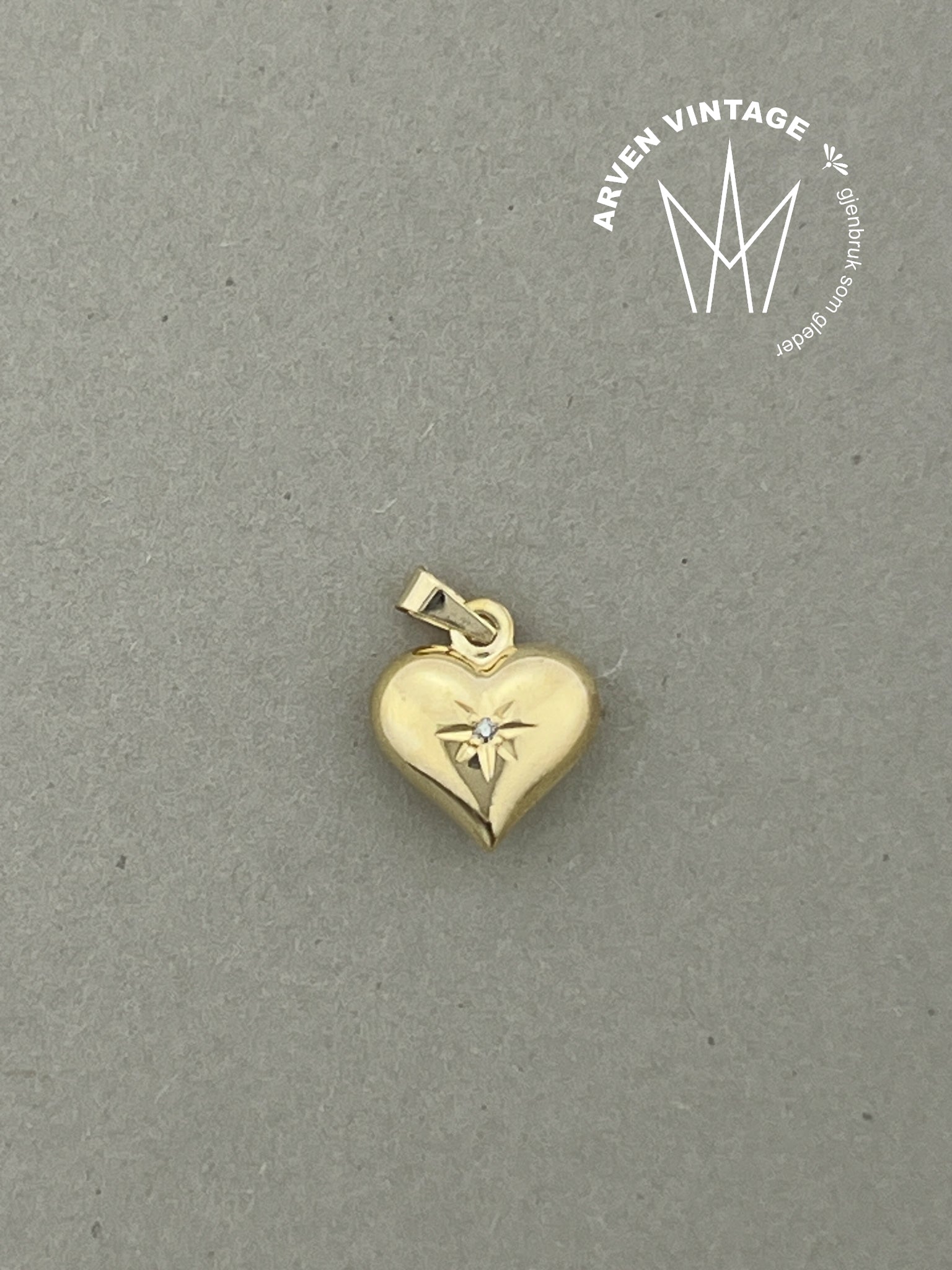 Vintage hjerteanheng gult gull