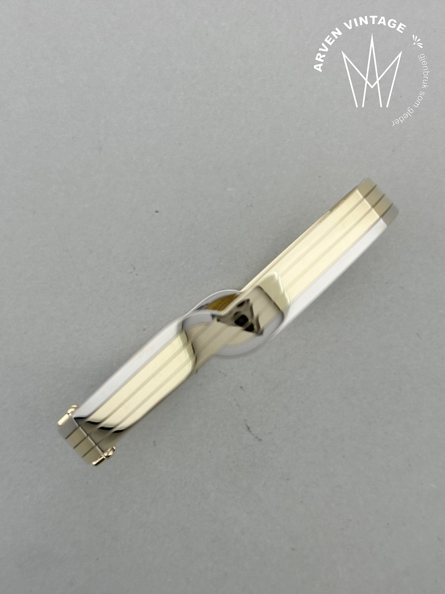 Vintage armring 9K gult og hvitt gull 18cm