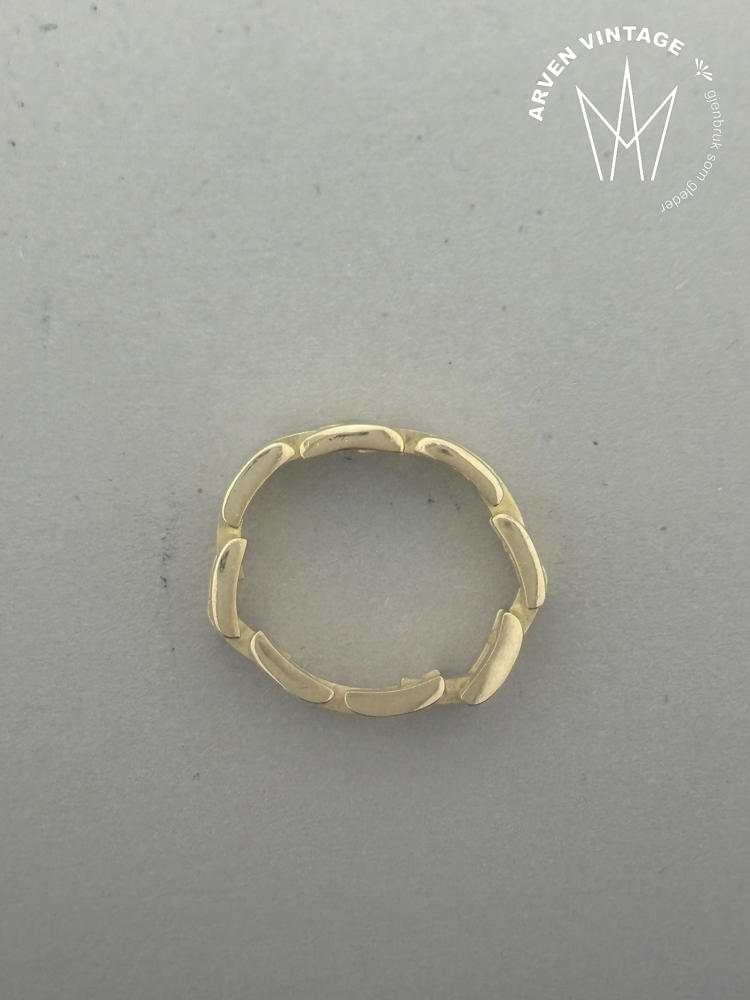 Vintage 18K gullring str 56