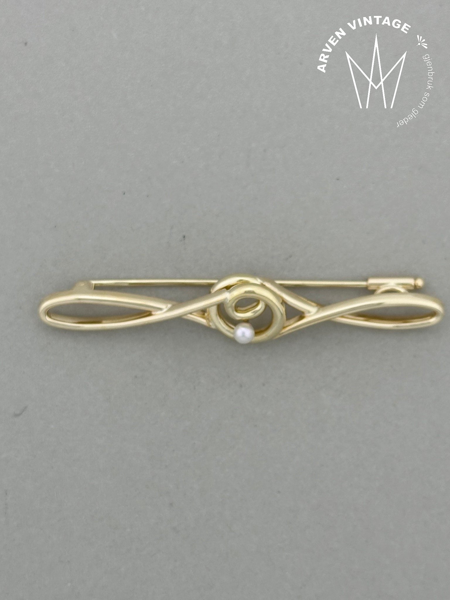 Vintage perlebrosje gult gull