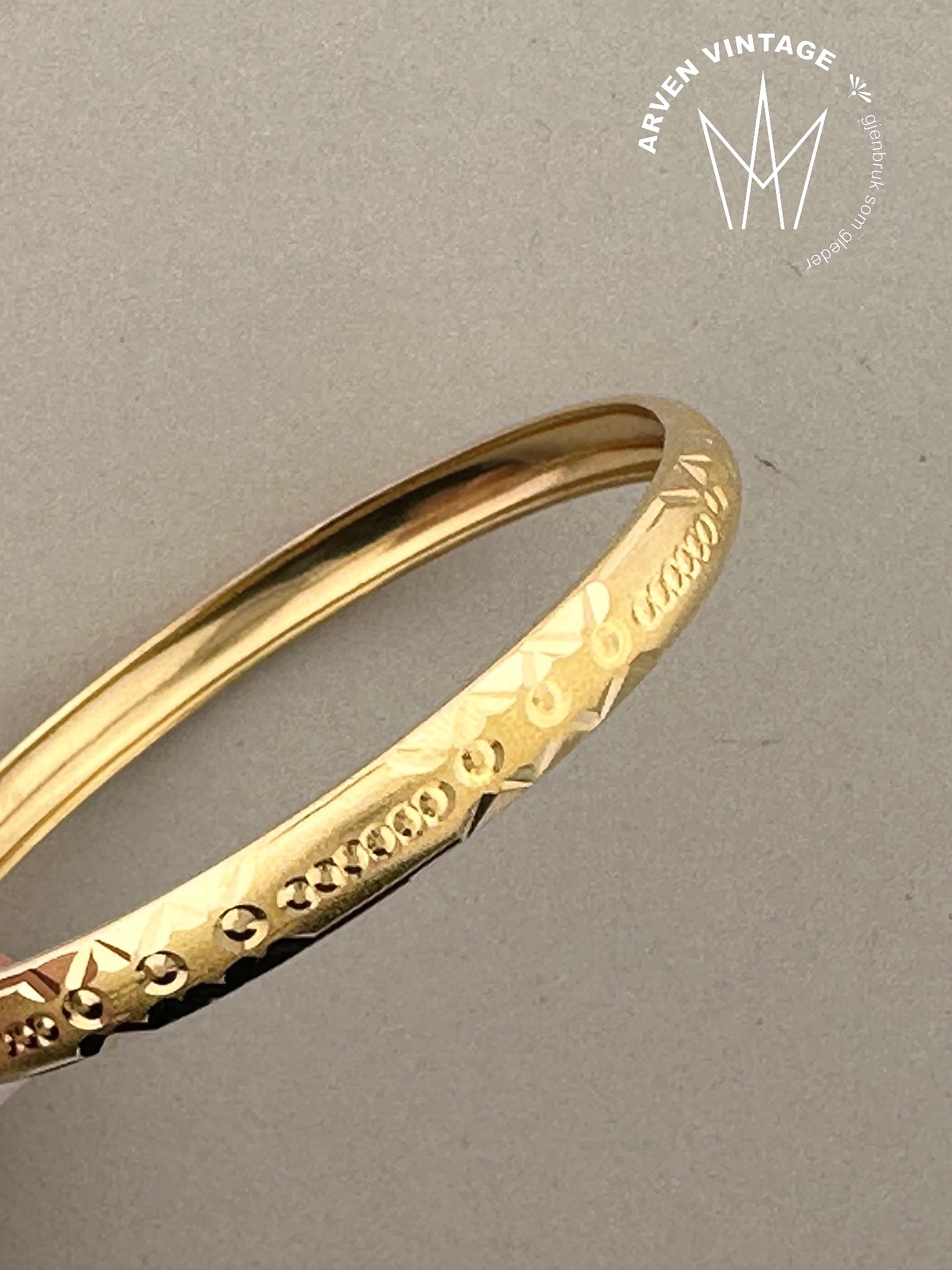 Vintage armring 21K gult gull