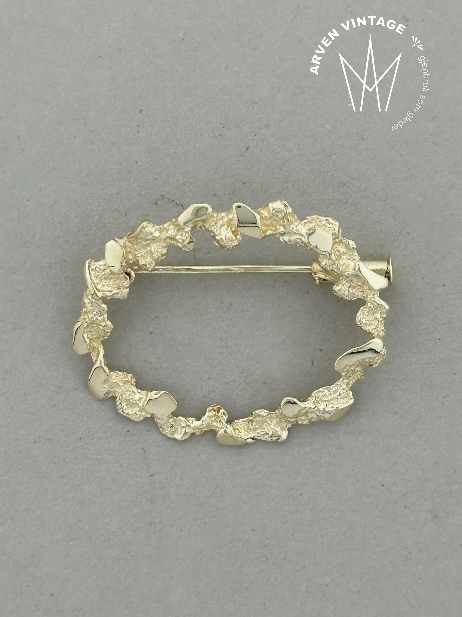 Vintage brosje gult gull