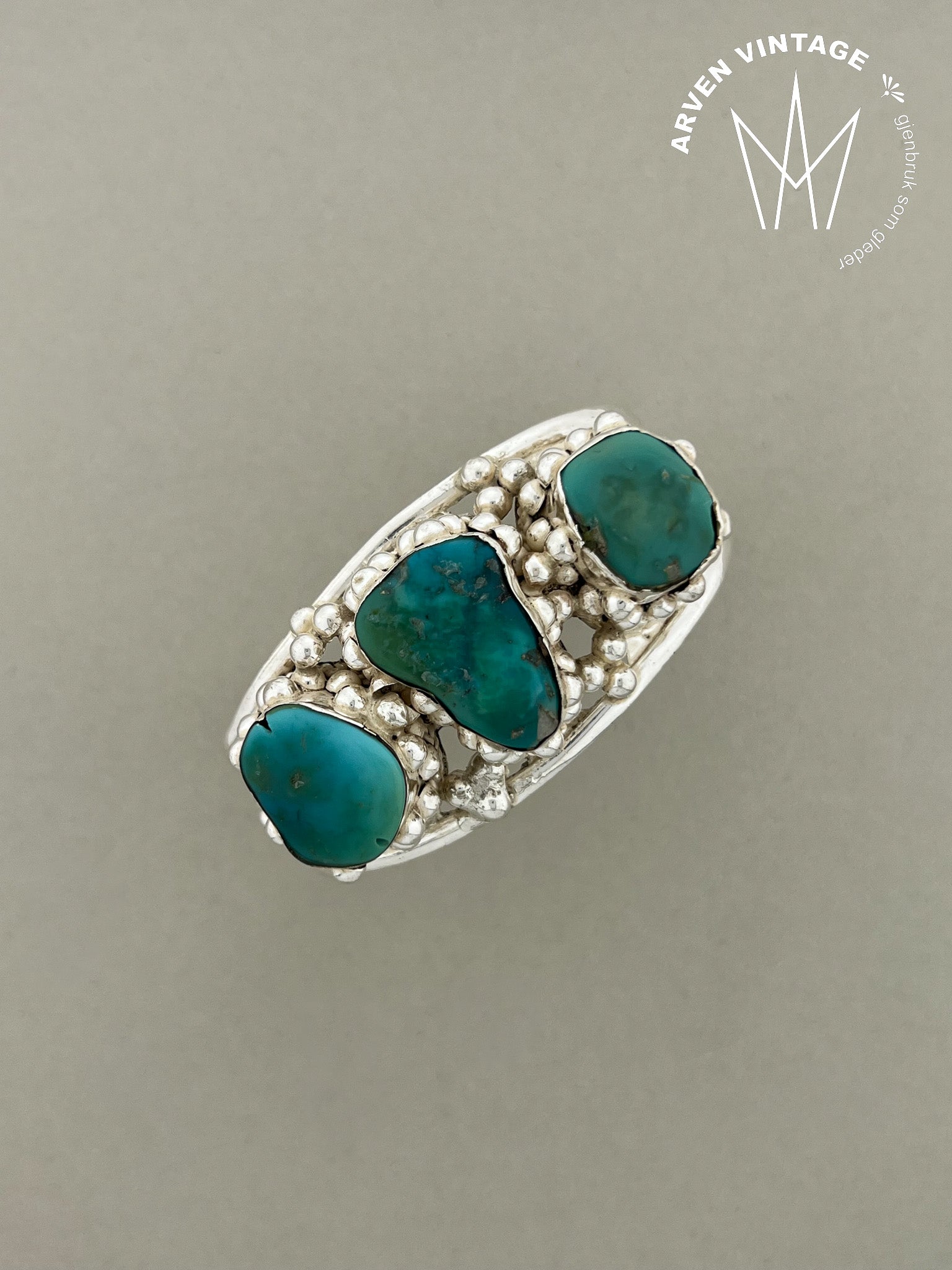 Vintage silver bangle turquoise stones