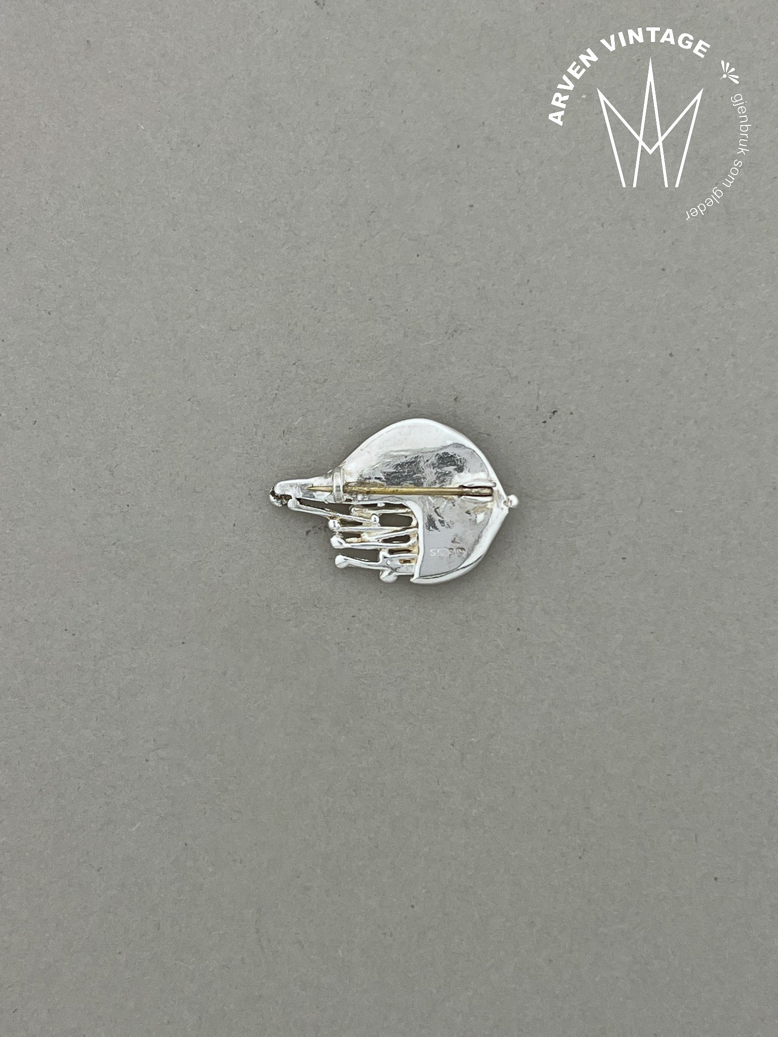 Vintage silver brooch