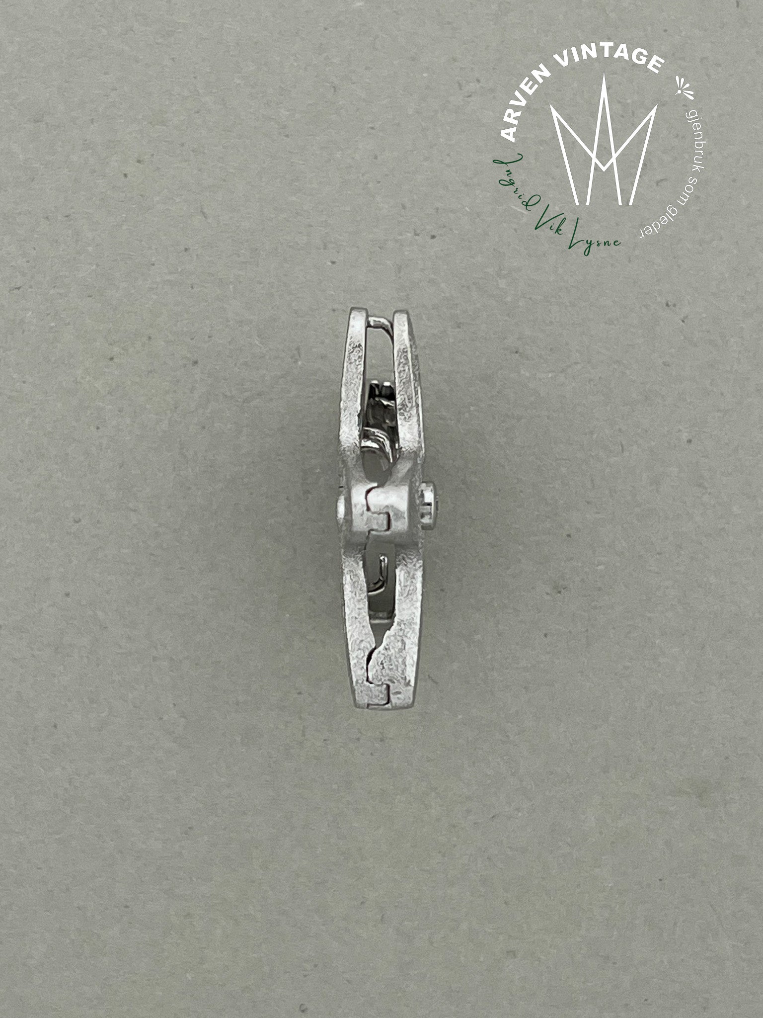 Vintage smykkelås hvitt gull