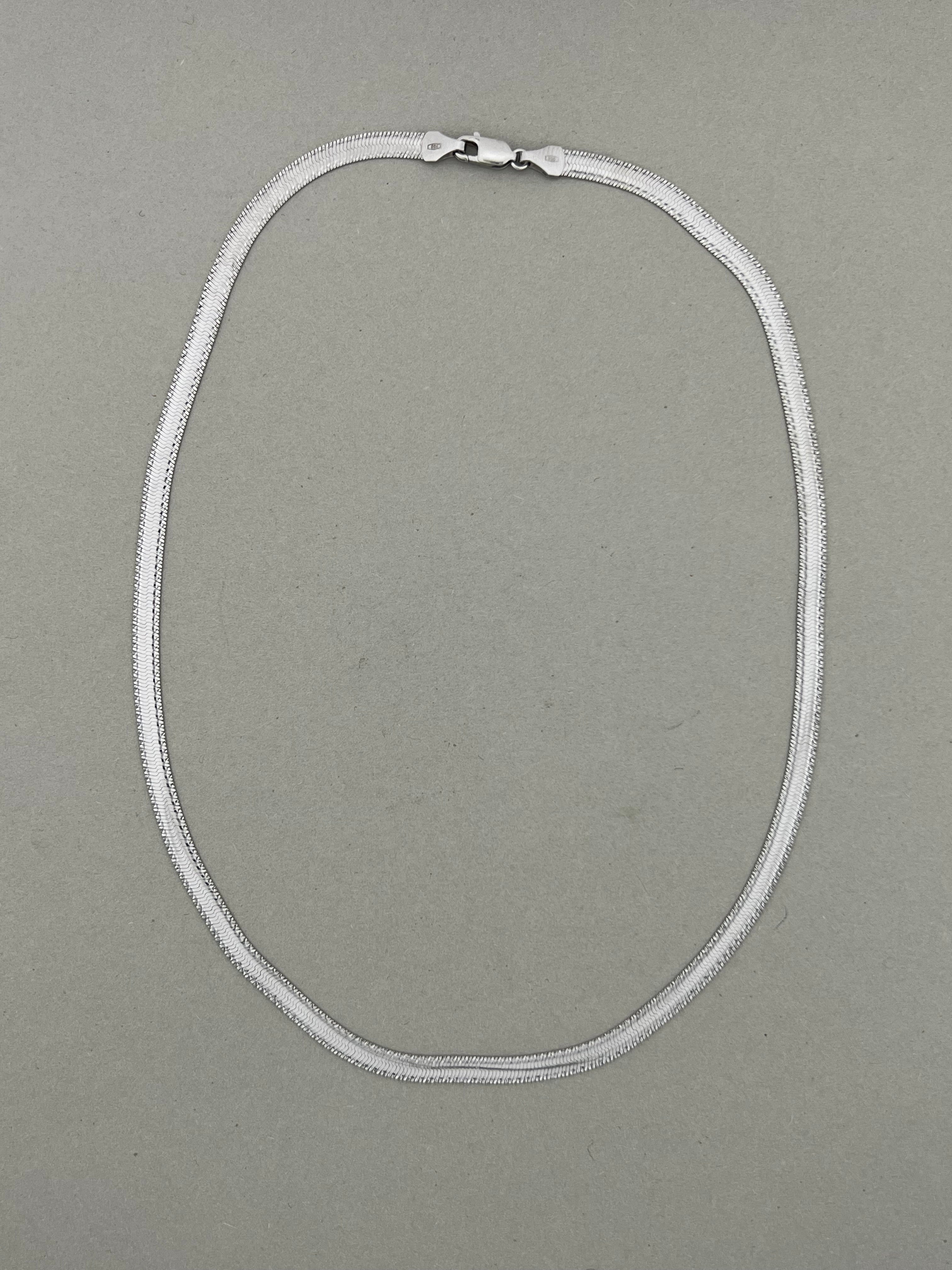 Vintage halskjede hvitt gull 40cm