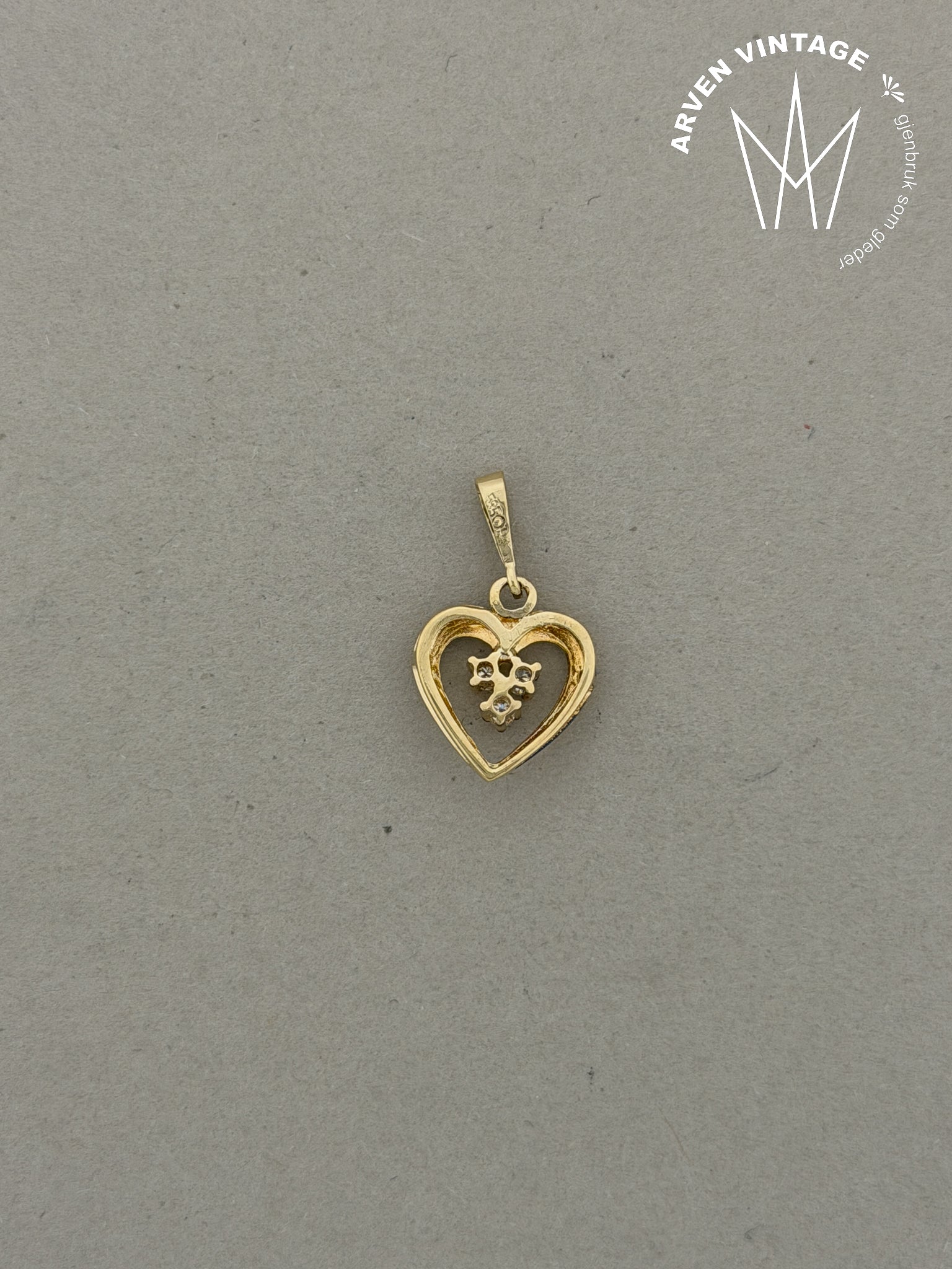 Vintage hjerteanheng gult gull