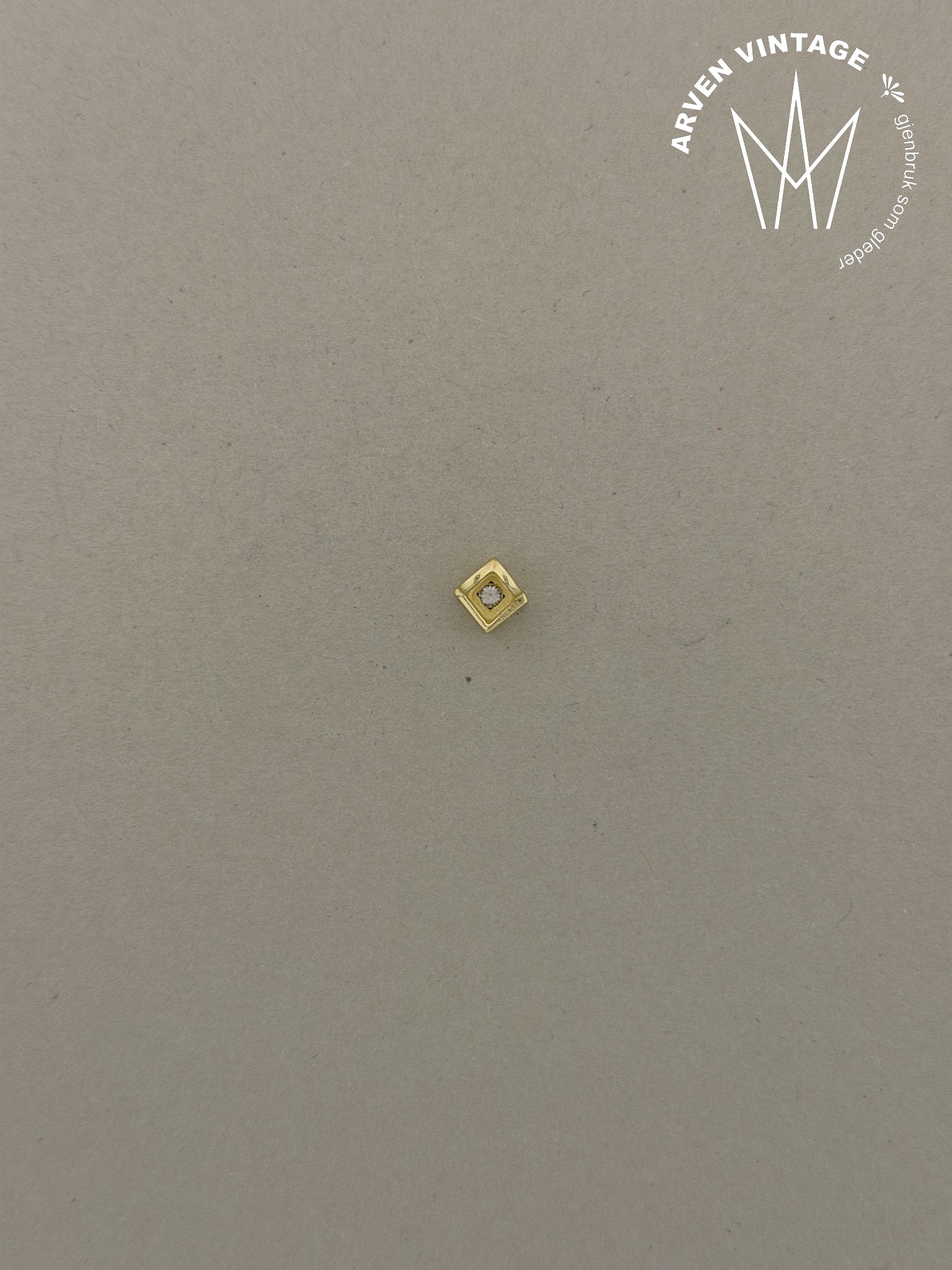 Vintage diamantanheng gult gull