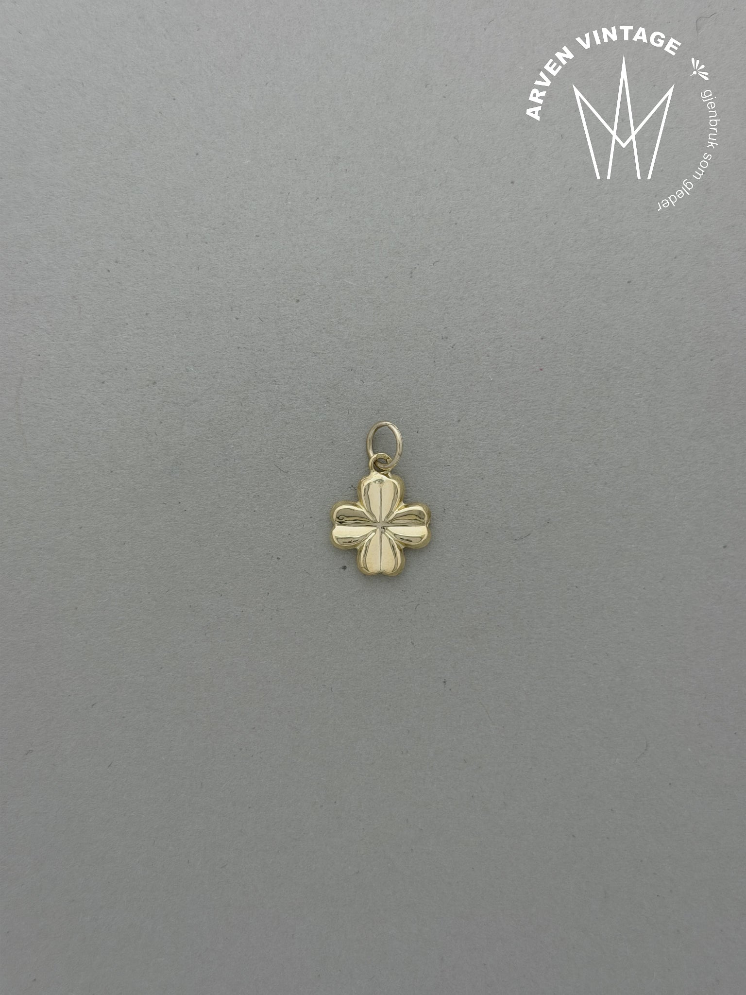 Vintage firkløveranheng gult gull