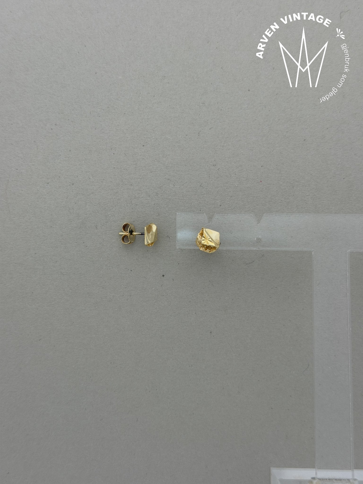 Vintage ørepynt gult gull