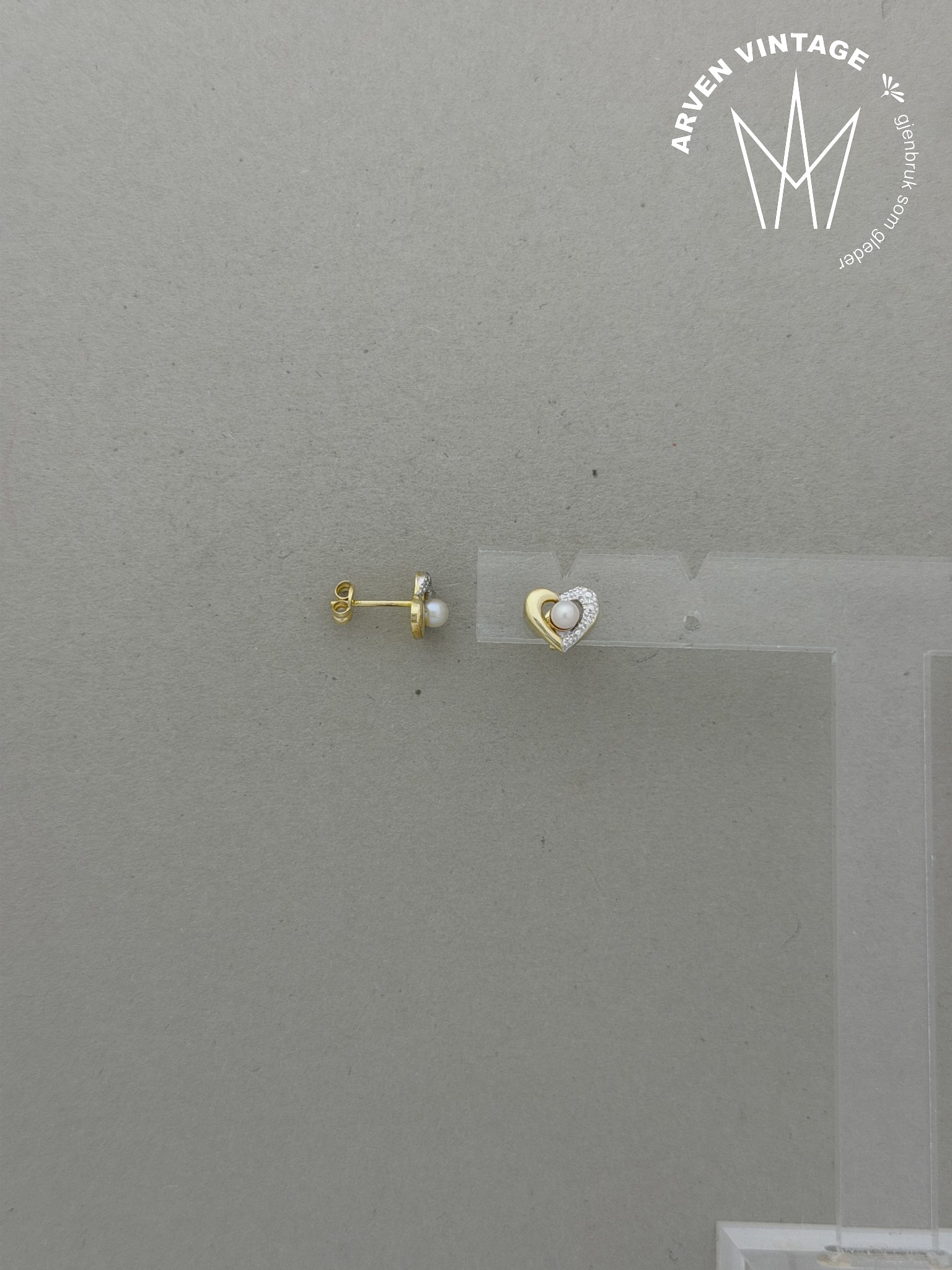 Vintage perleørepynt gult gull