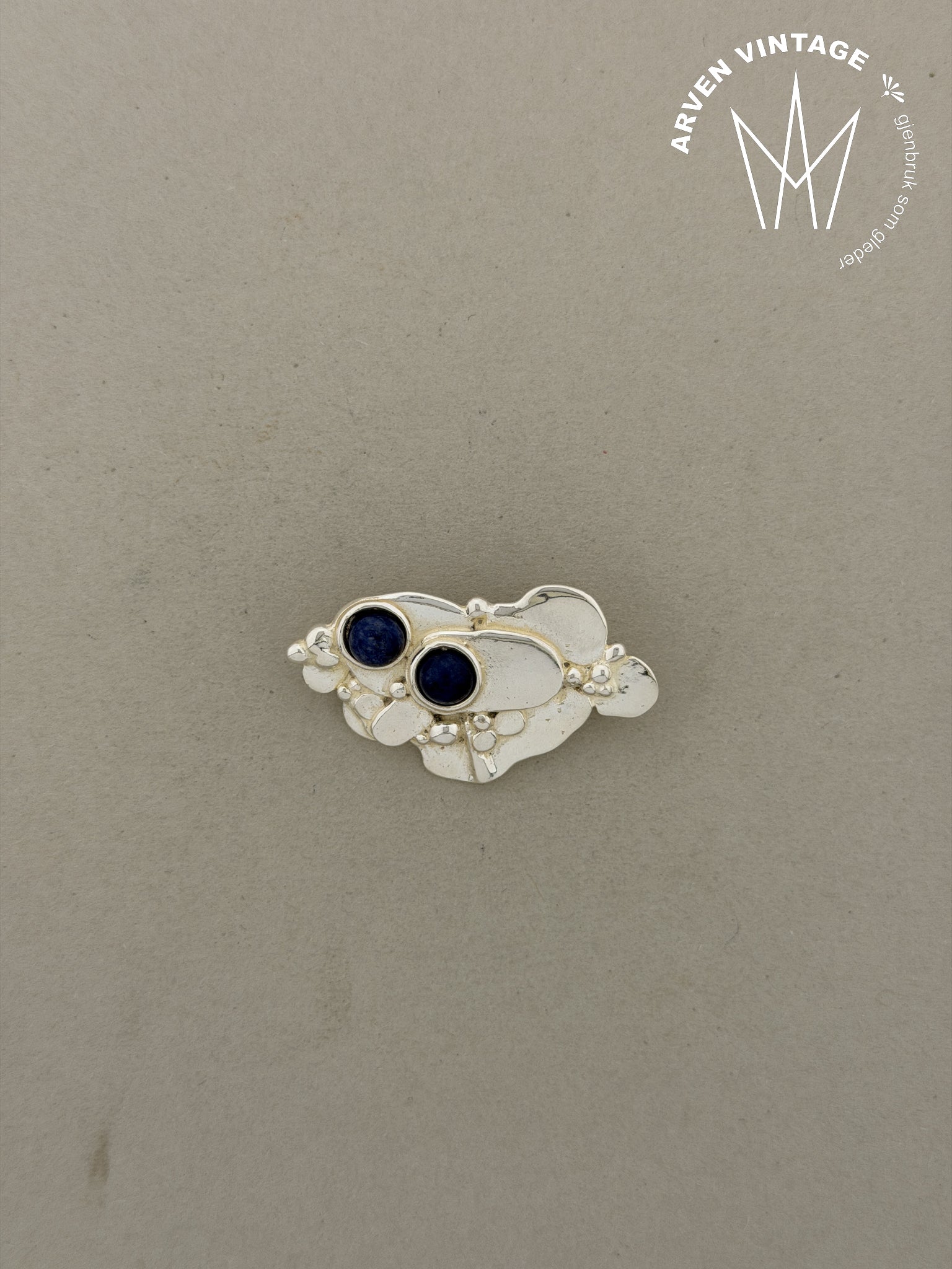 Vintage Eivind Hillestad sølvbrosje