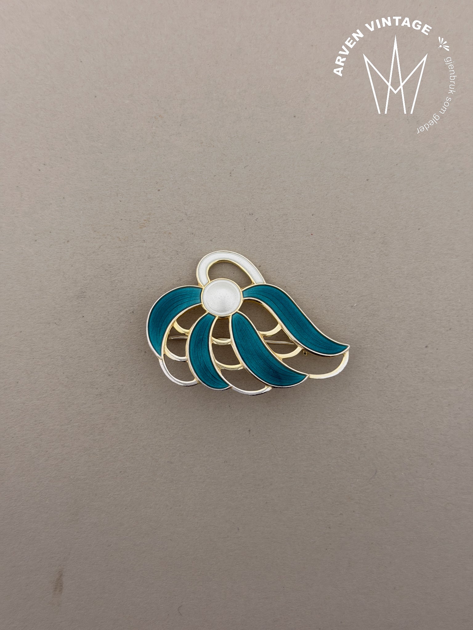 Vintage sølv emaljebrosje