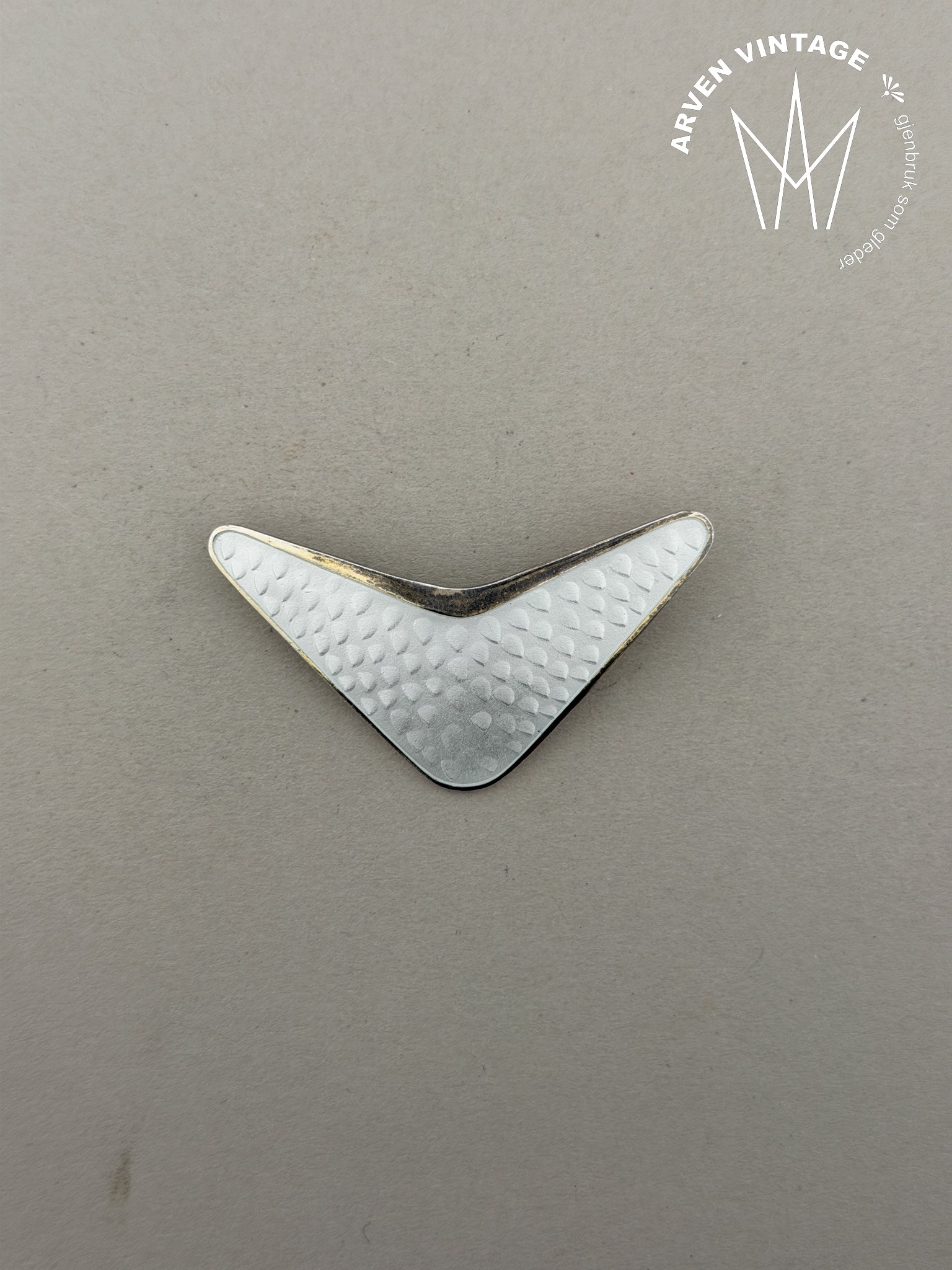 Vintage sølv emaljebrosje