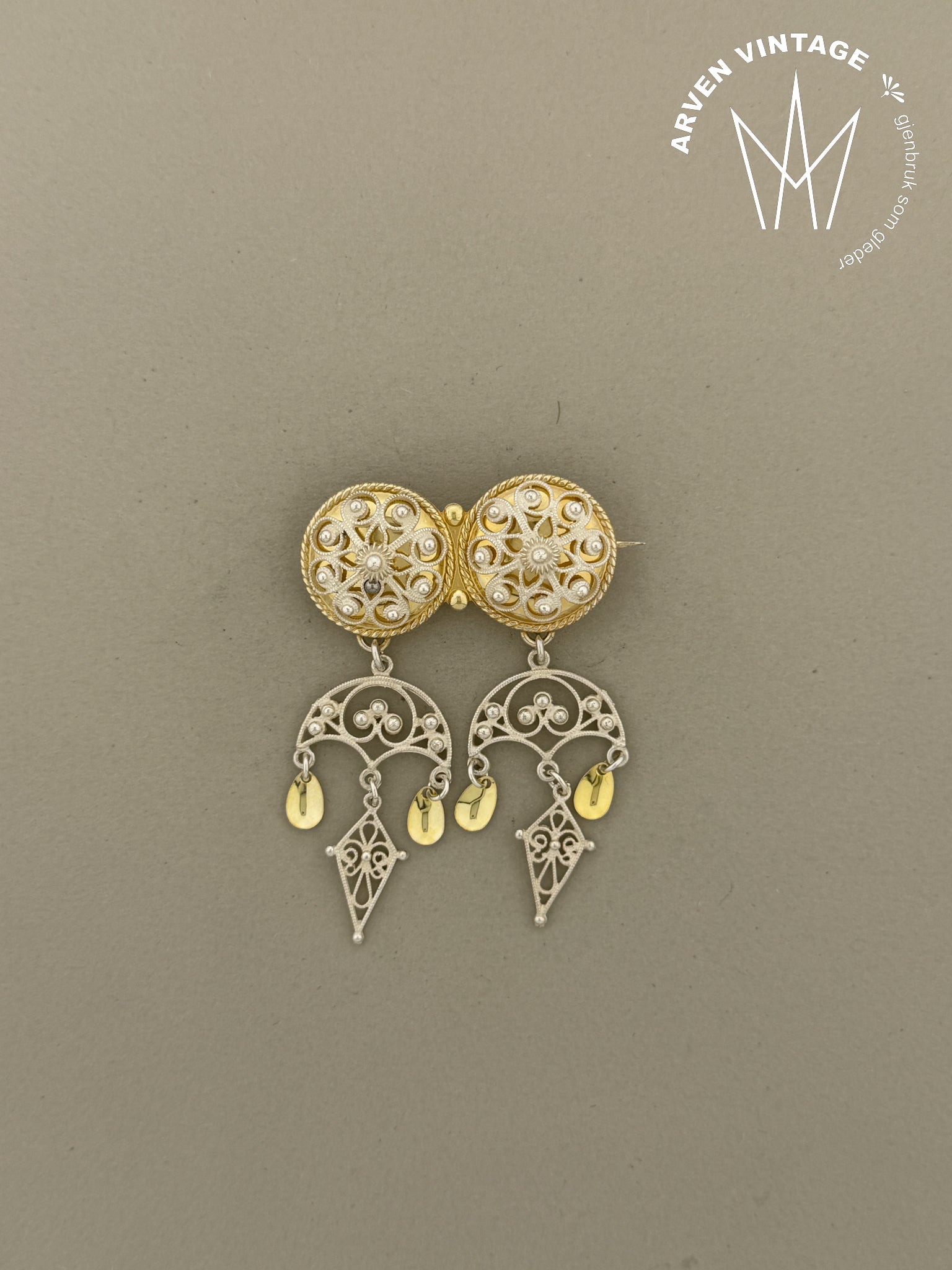 Vintage halssølje med forgylte løv Bergensbunad