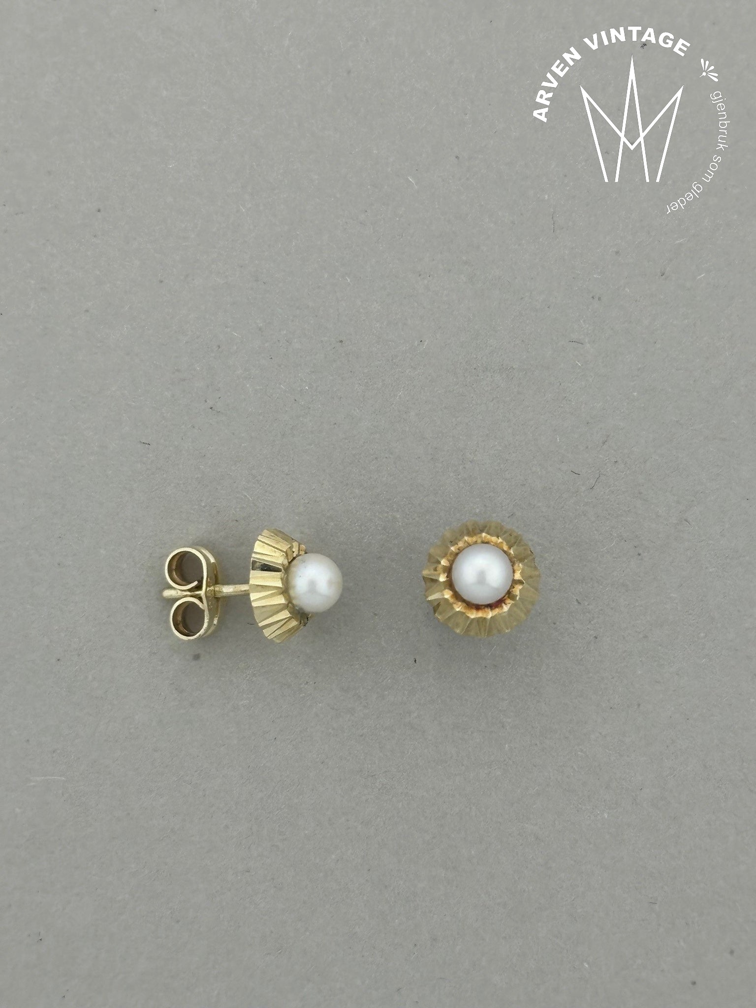 Vintage perleørepynt gult gull