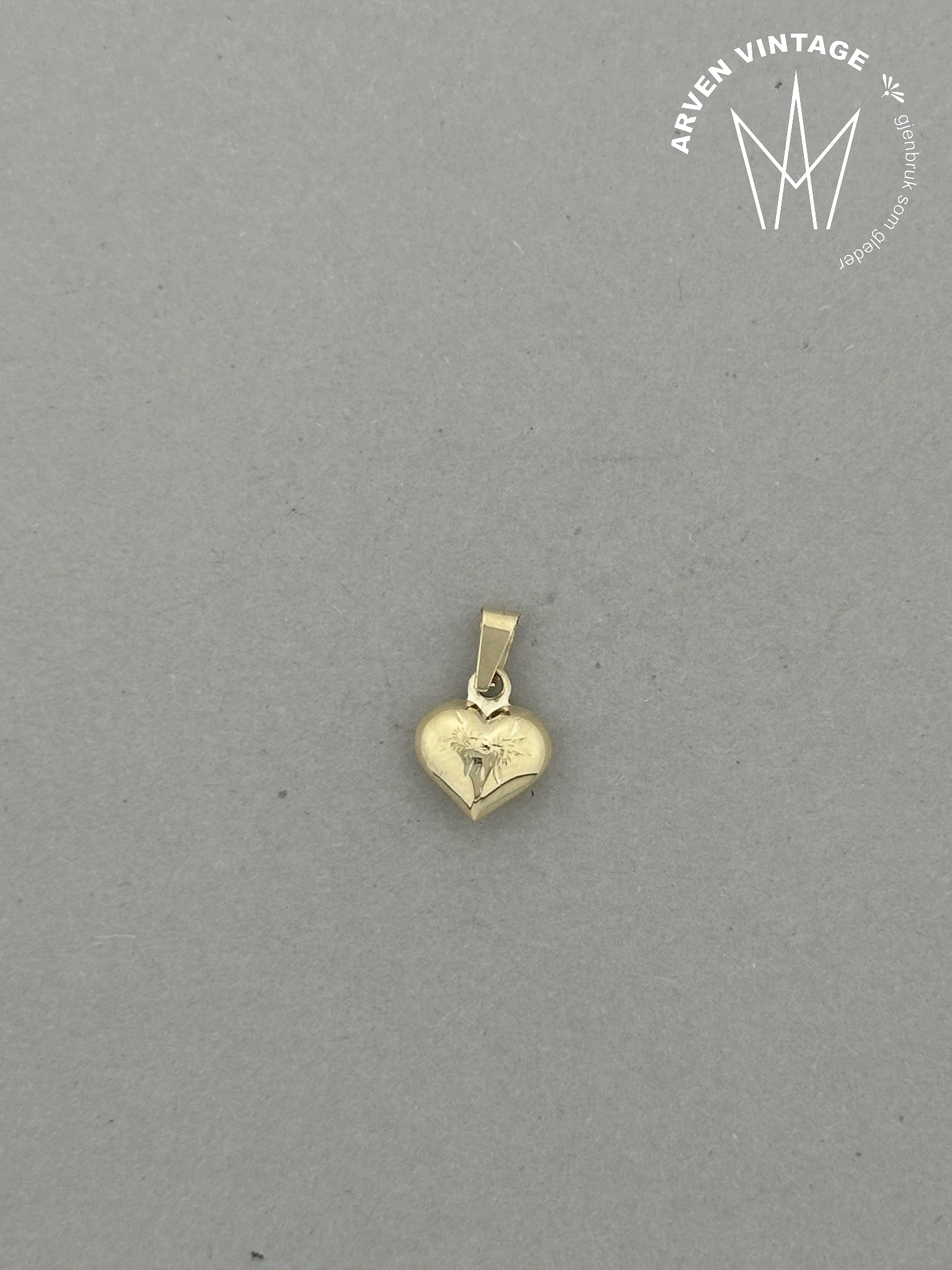 Vintage hjerteanheng gult gull