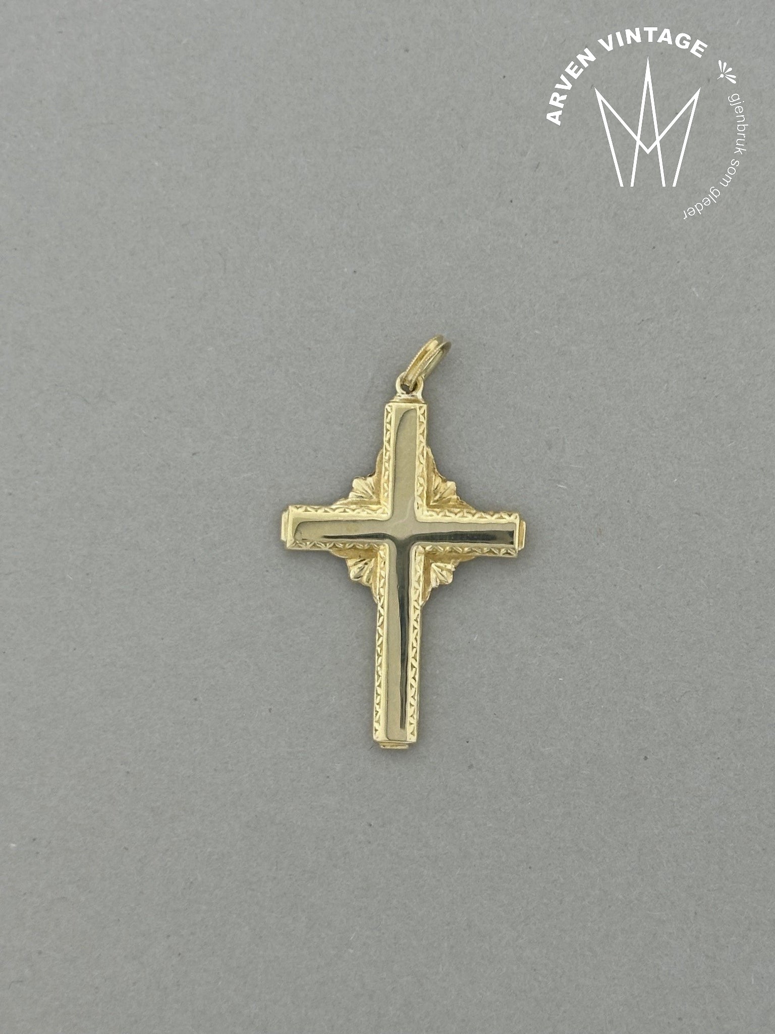 Vintage korsanheng i gult gull