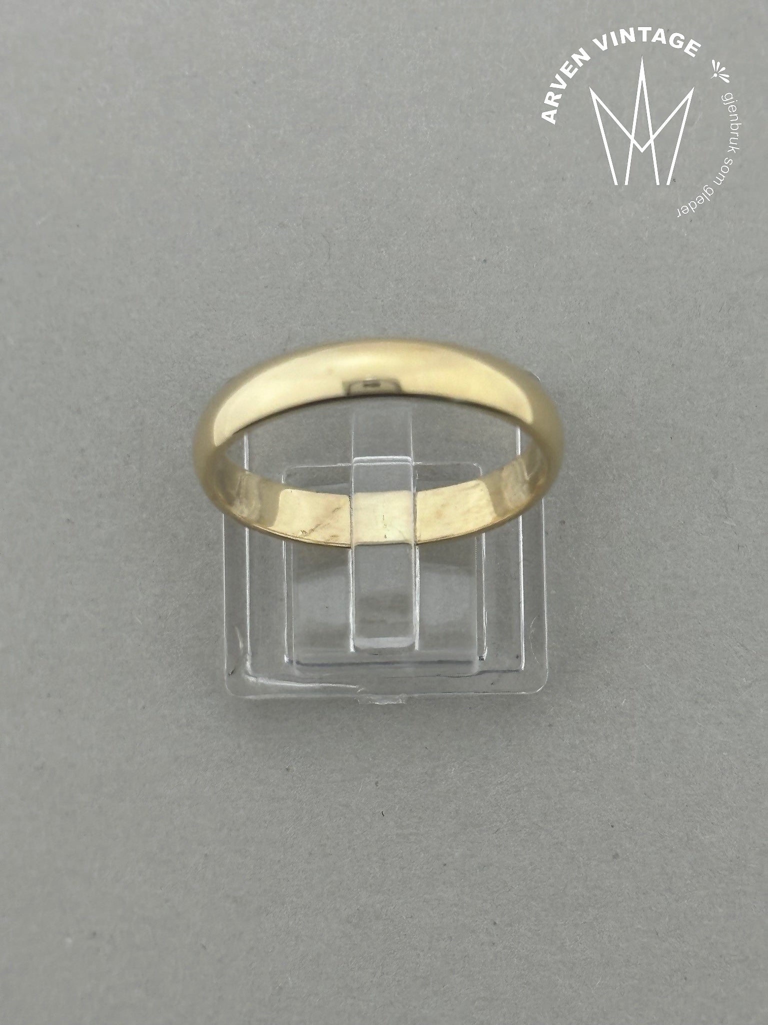 Vintage glatt ring 18K gult gull str 65