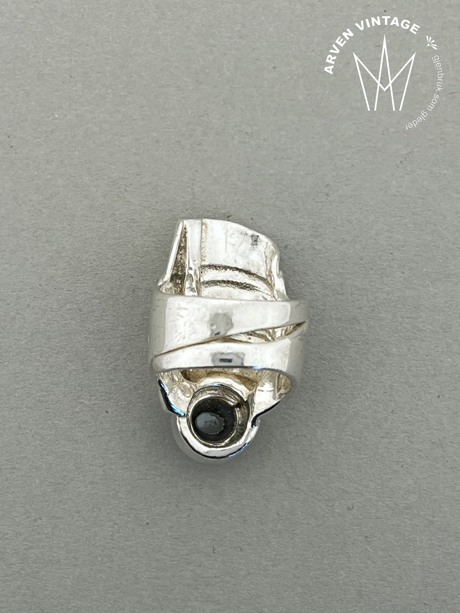 Vintage sølv ring med sten str 53