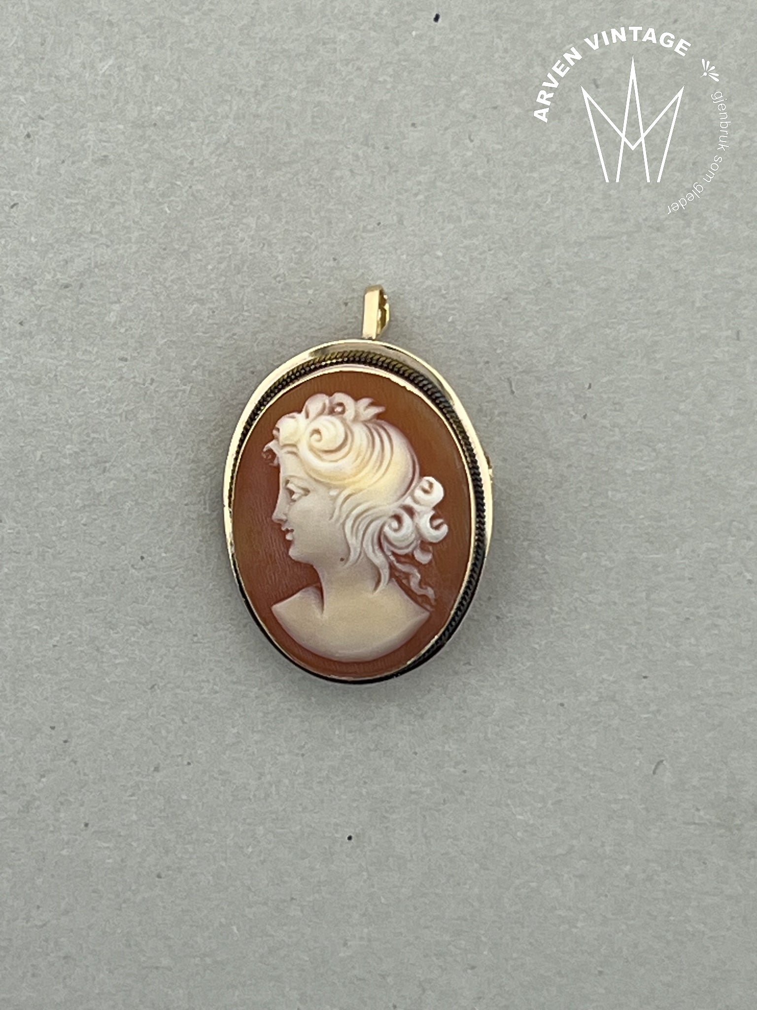 Vintage kamè anheng 18K gult gull