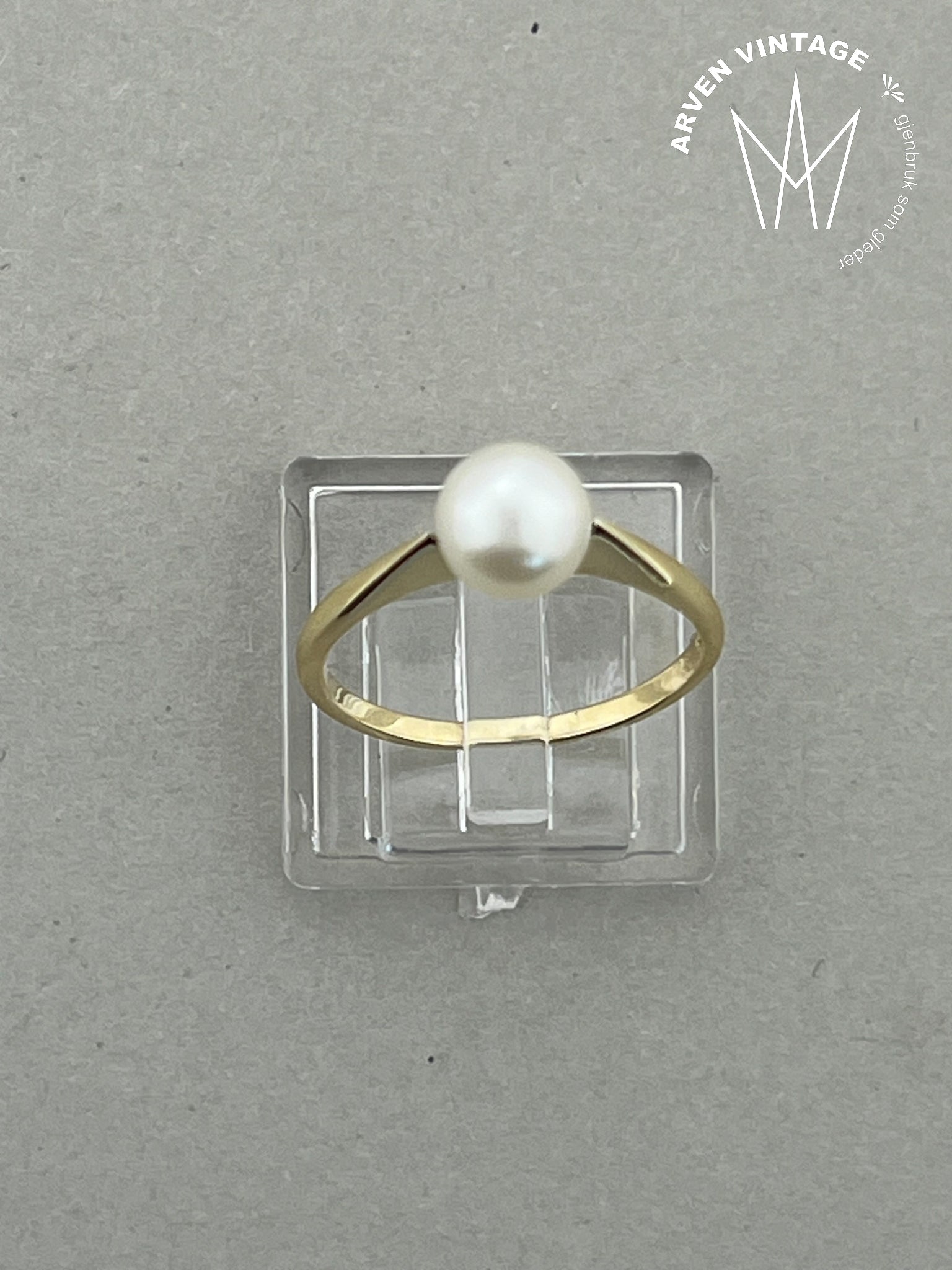 Vintage perlering gult gull str 55