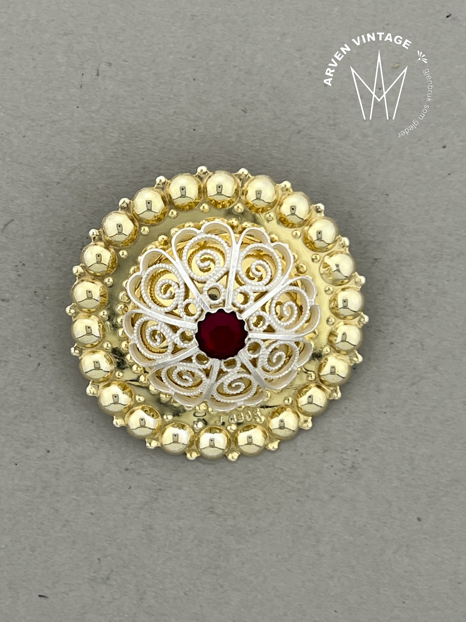 Vintage sølv borenåler 4cm med rød sten (par)