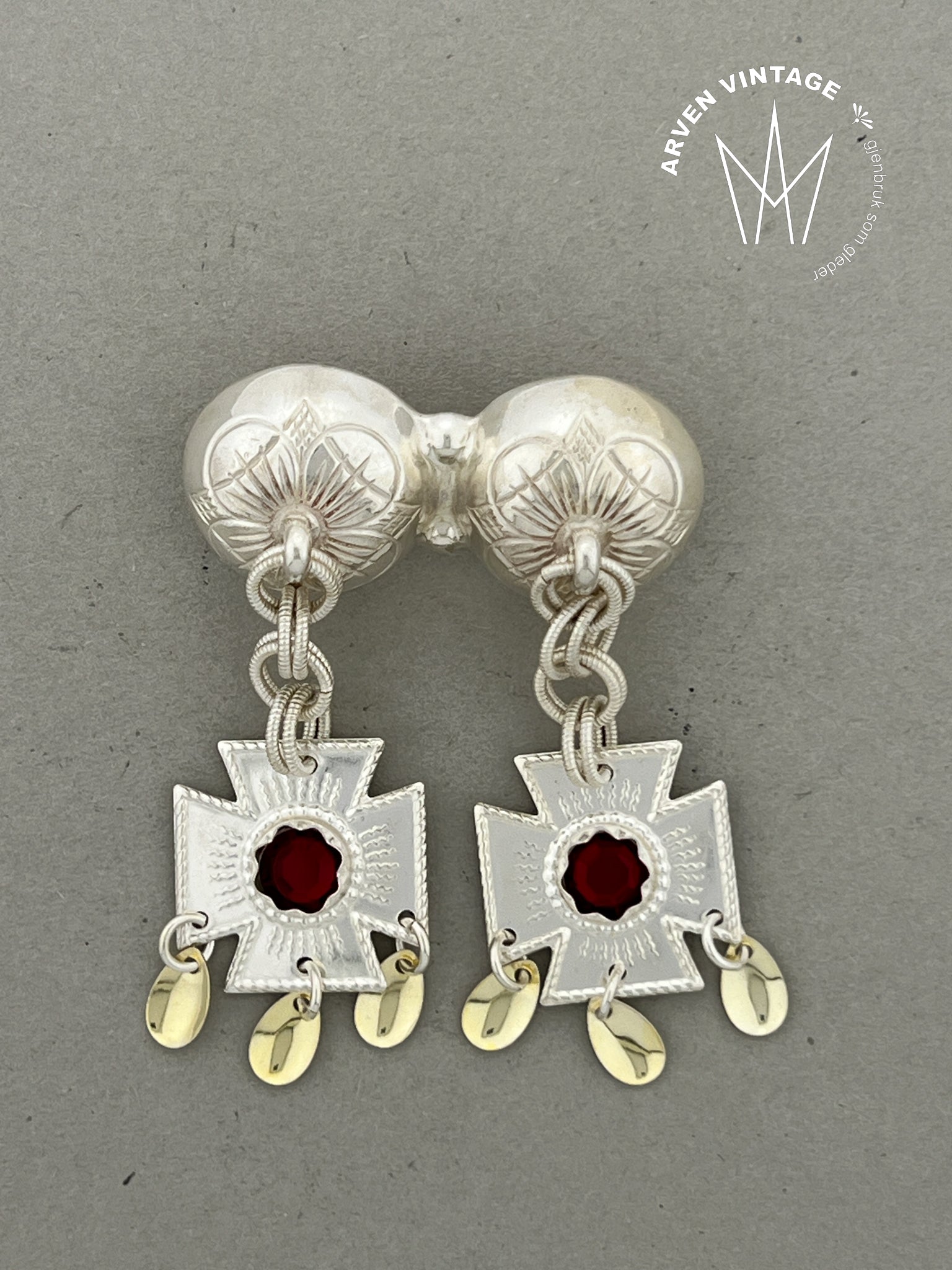 Vintage sølv halssølje med røde stener