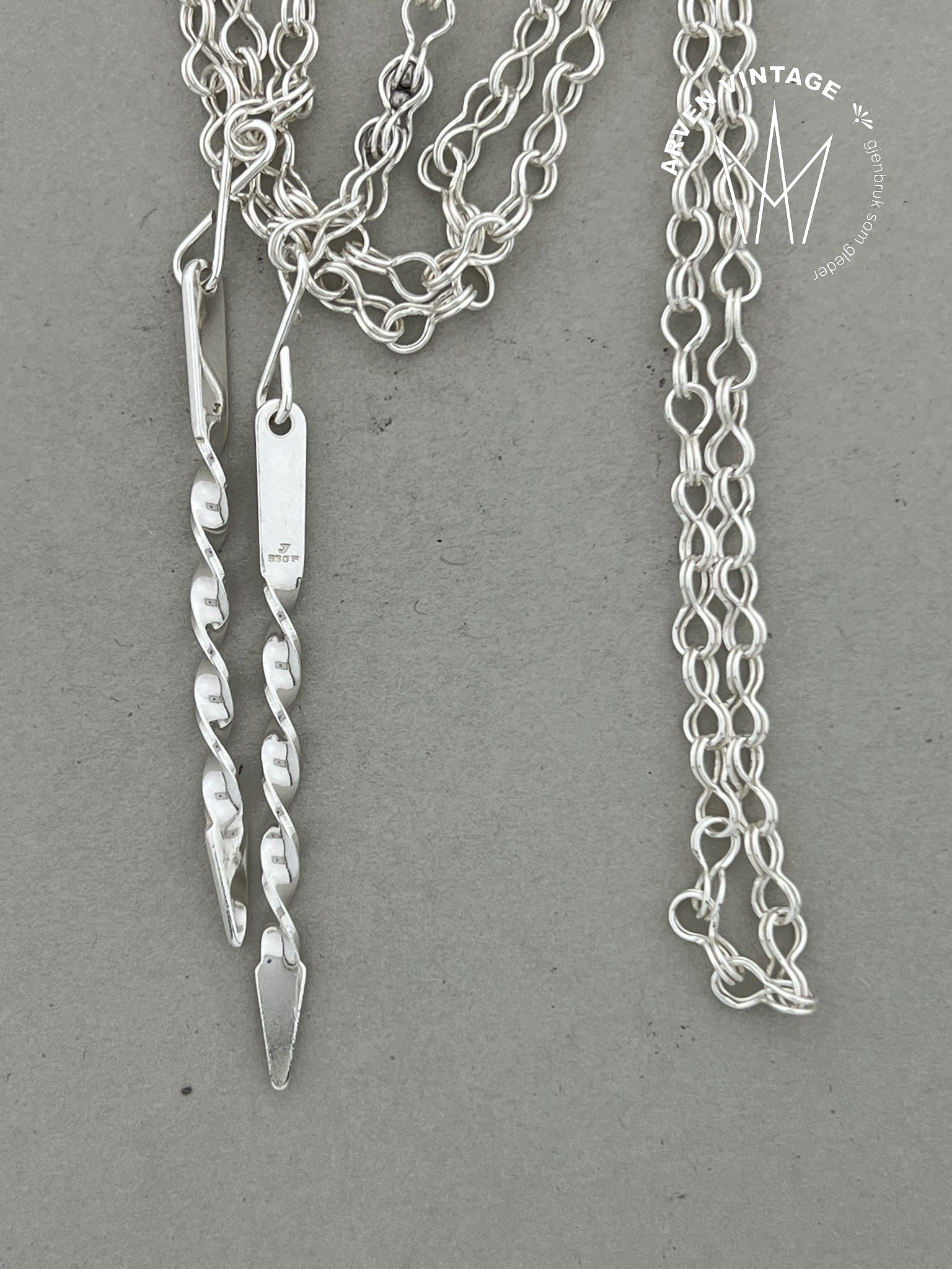 Vintage sølv trekkekjede med spyd