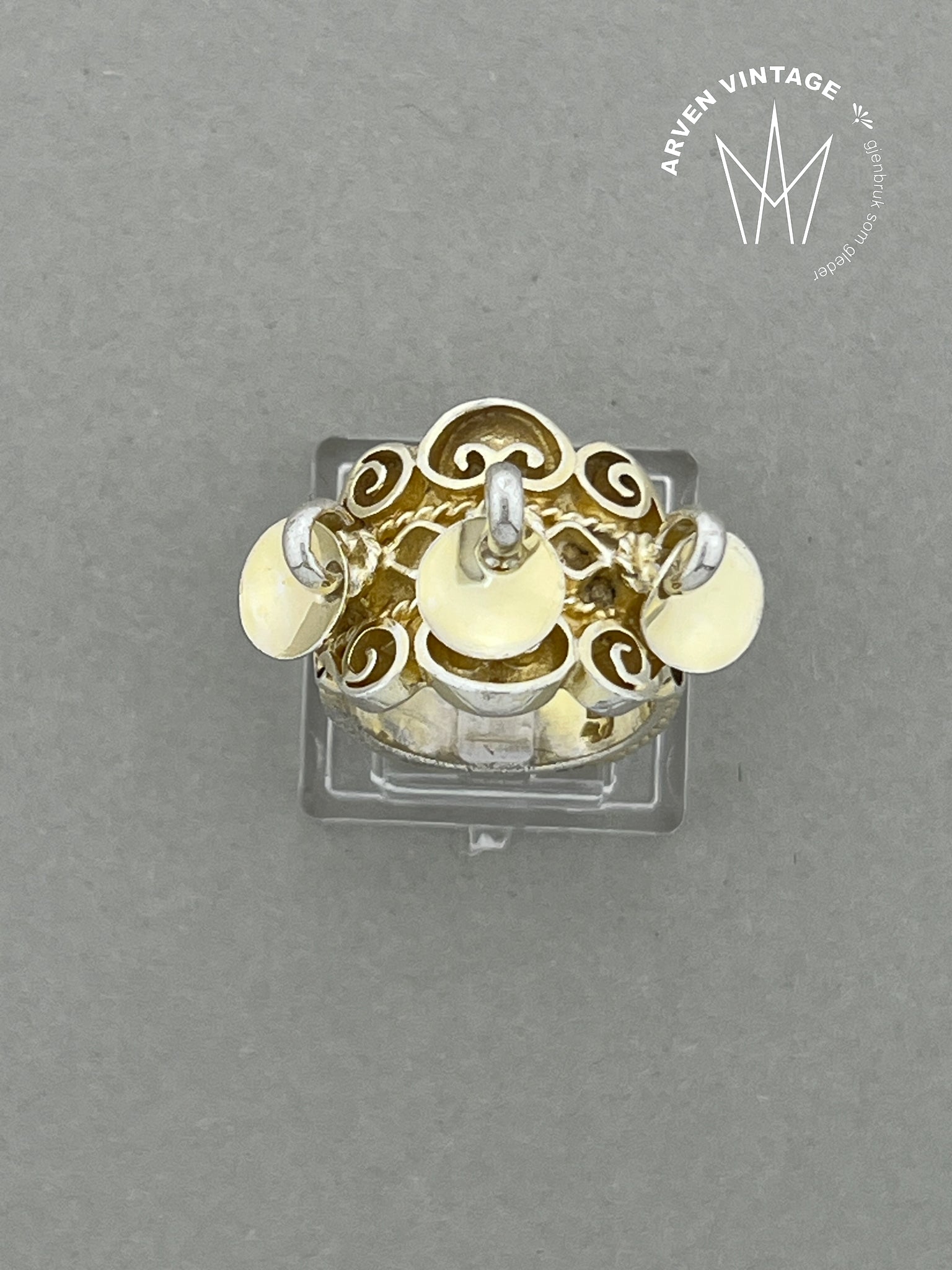 Vintage forgylt sølv ring med løv str 50