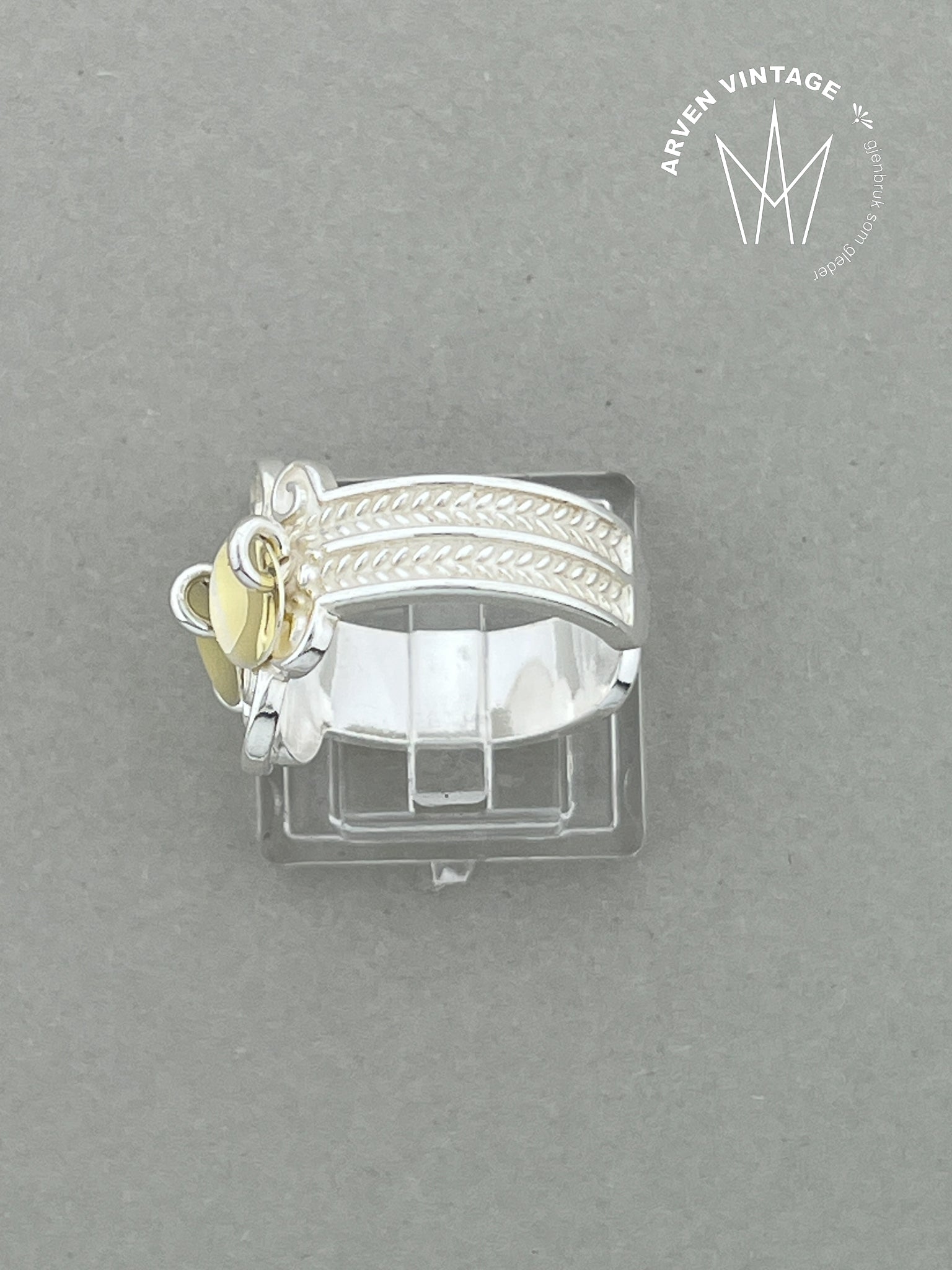 Vintage sølv ring med løv str 56