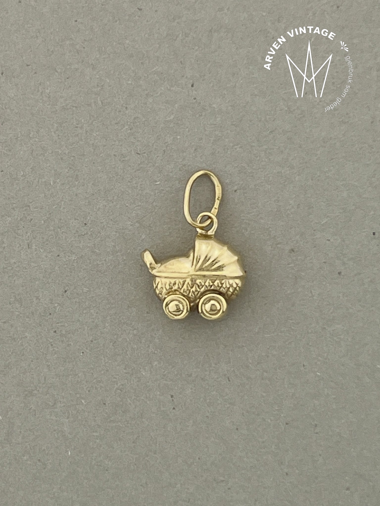 Vintage dukkevogn-anheng gult gull