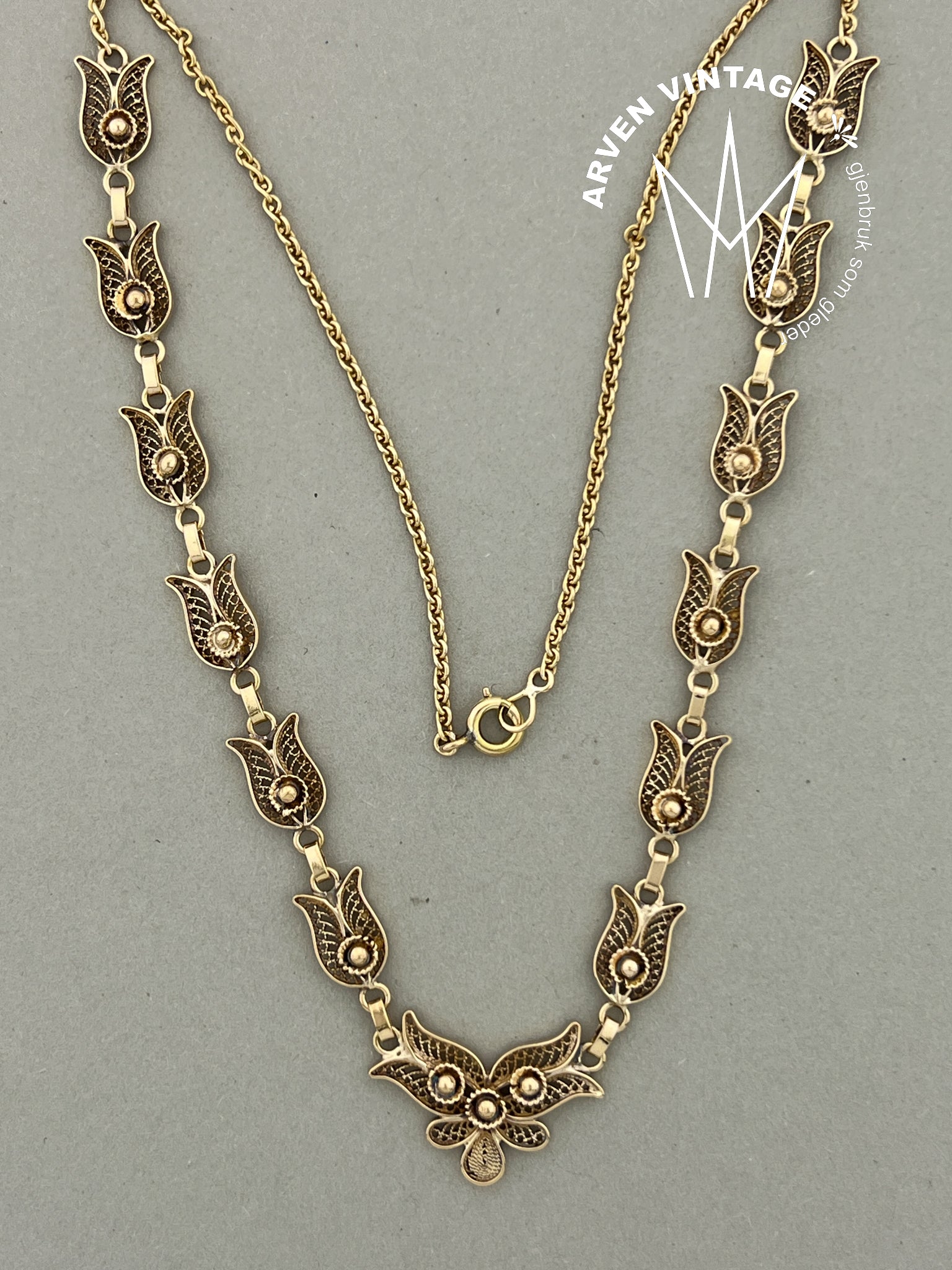 Vintage halssmykke 18K gult gull 42cm