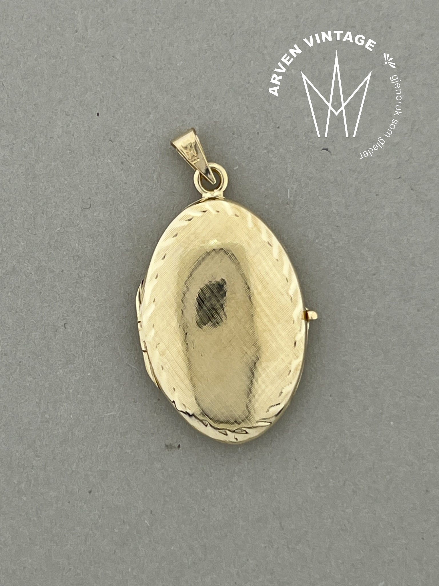 Vintage medlaljonganheng gult gull