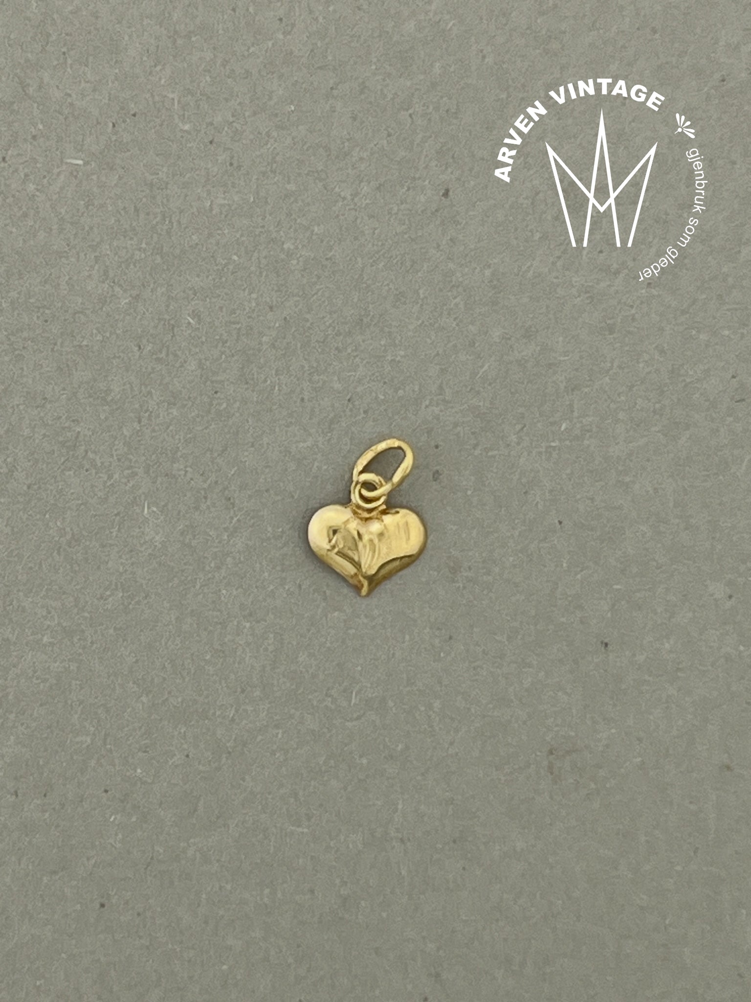 Vintage hjerteanheng gult gull
