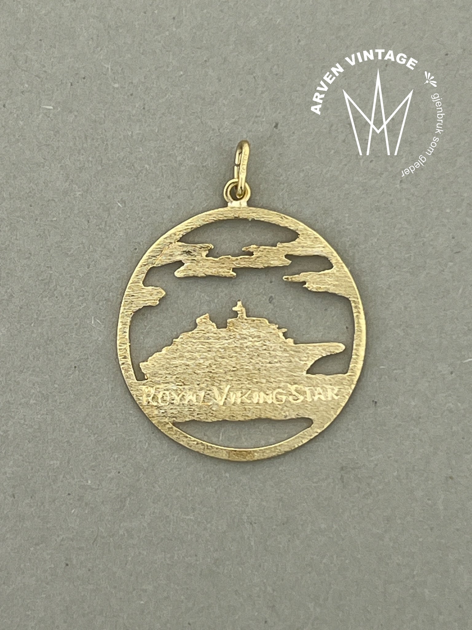 Vintage cruiseskipanheng gult gull