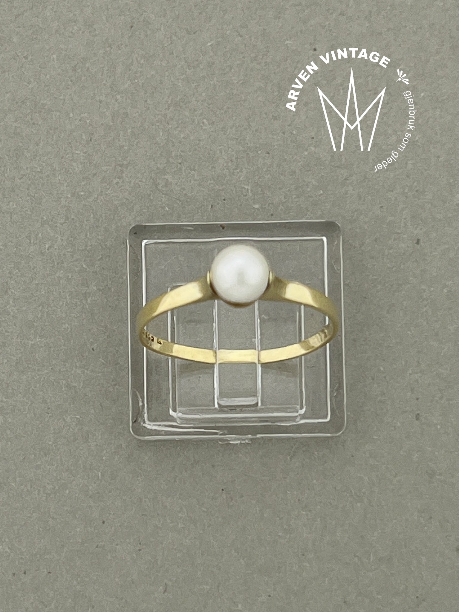 Vintage perlering gult gull str55