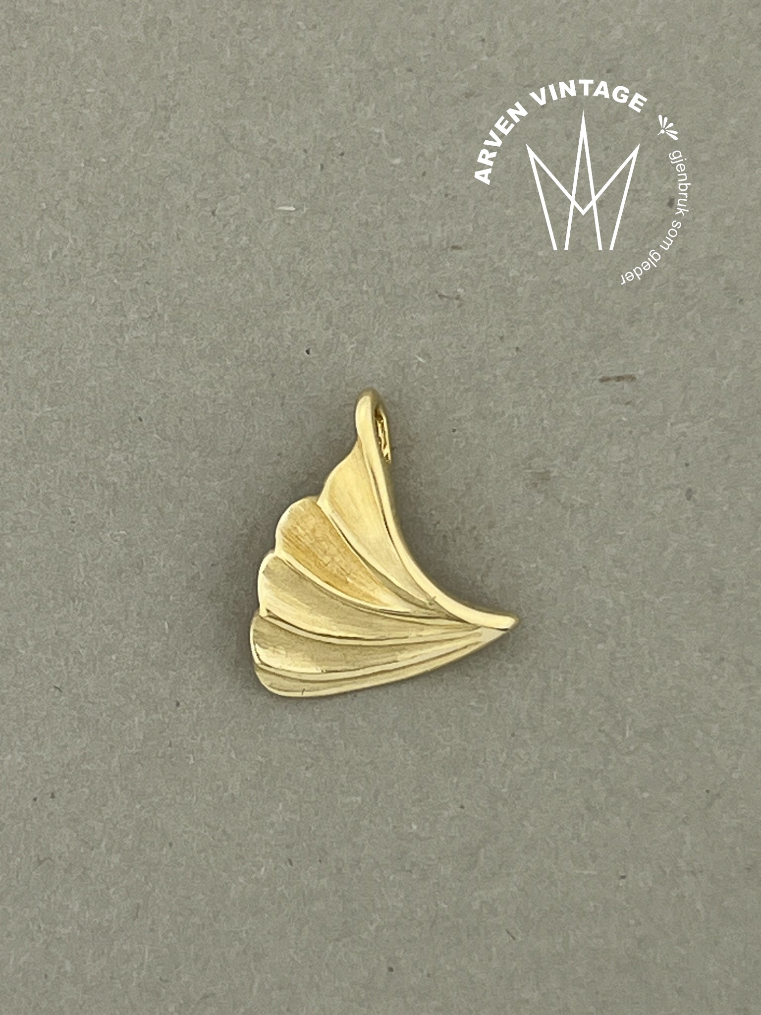 Vintage anheng gult gull