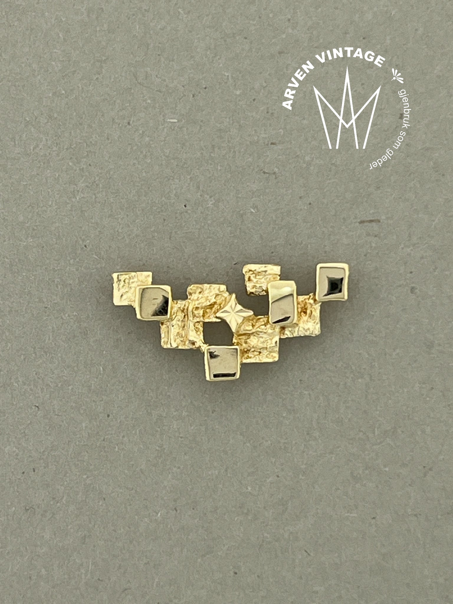 Vintage anheng gult gull