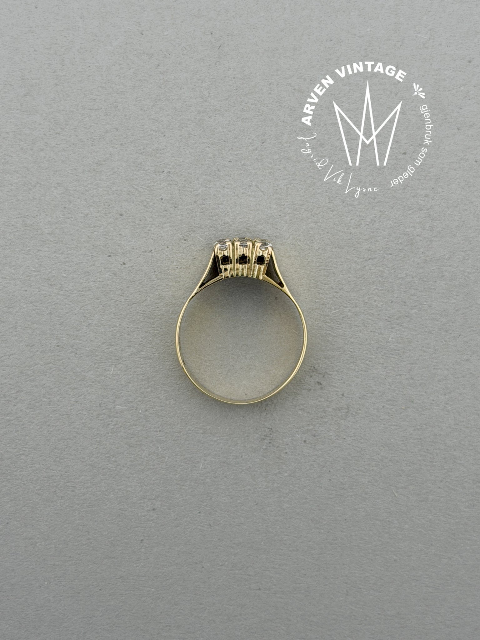 Vintage diamantring gult gull str 51