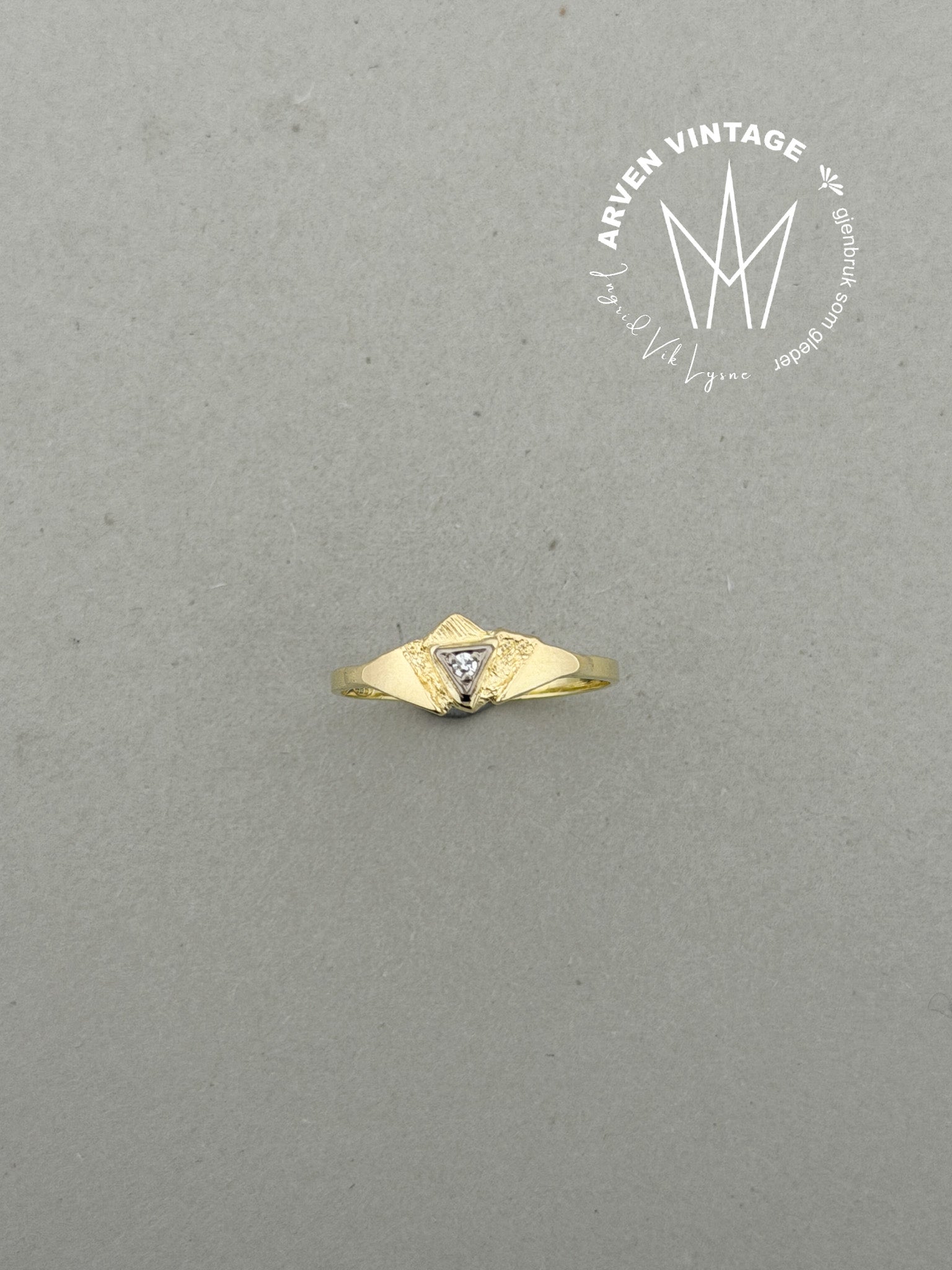 Vintage diamantring gult gull str 54