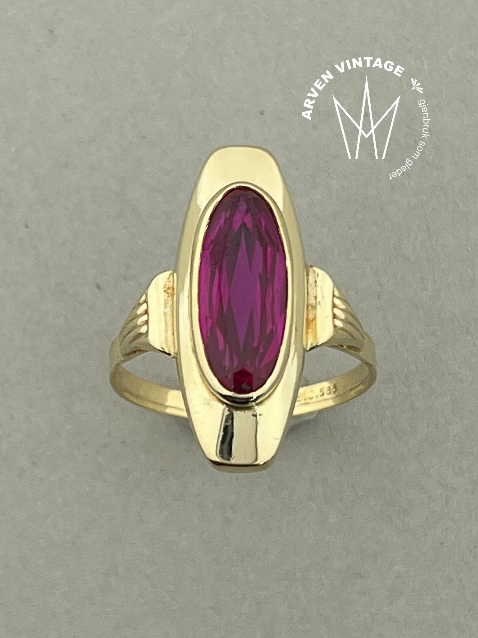 Vintage ring gult gull med sten str 62
