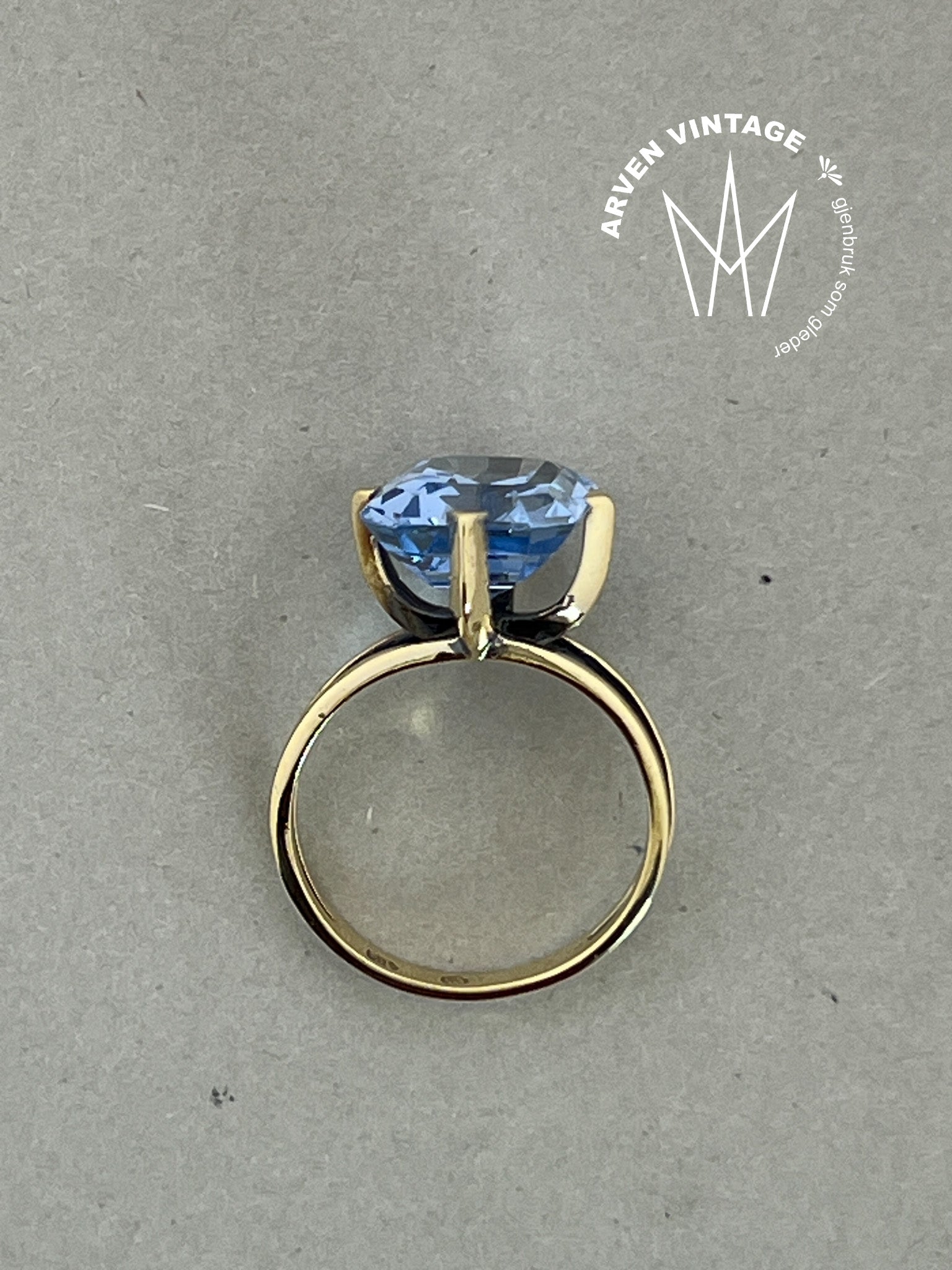 Vintage ring gult gull lysblå sten str52