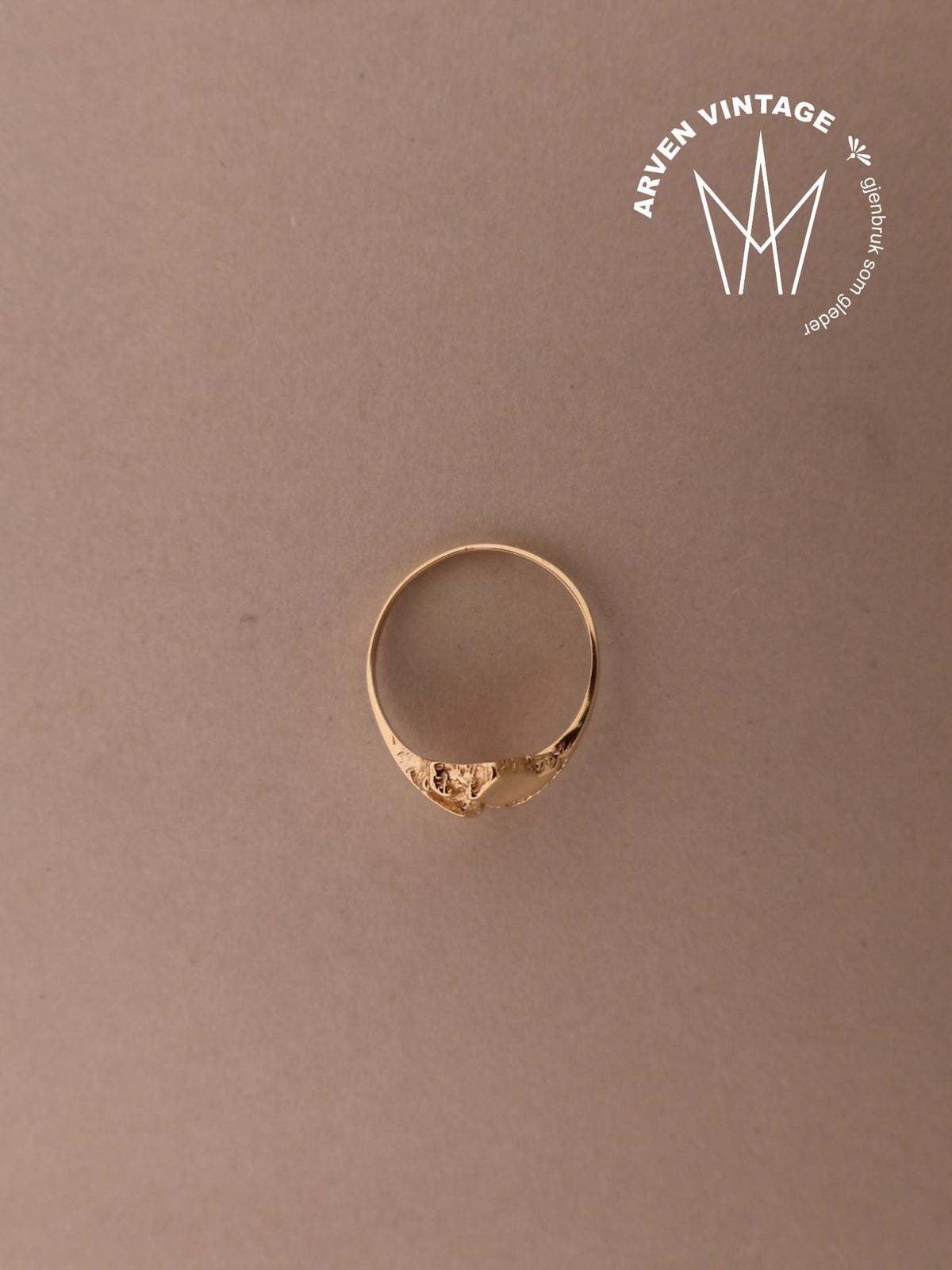 Vintage ring gult gull