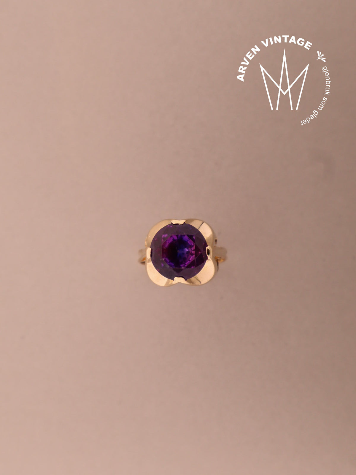 Vintage ring gult gull