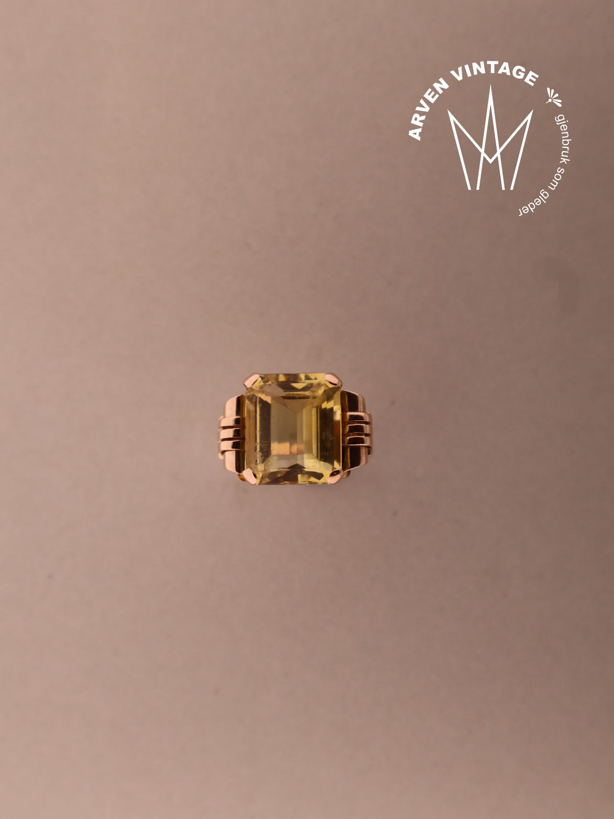 Vintage ring gult gull