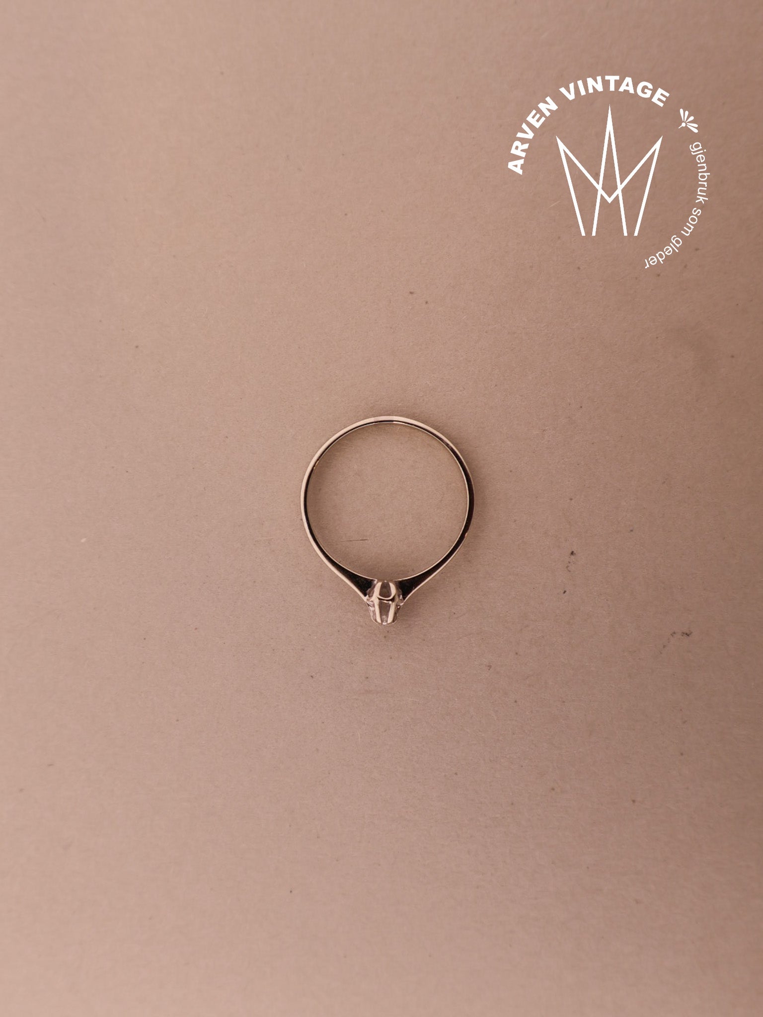 Vintage ring hvitt gull
