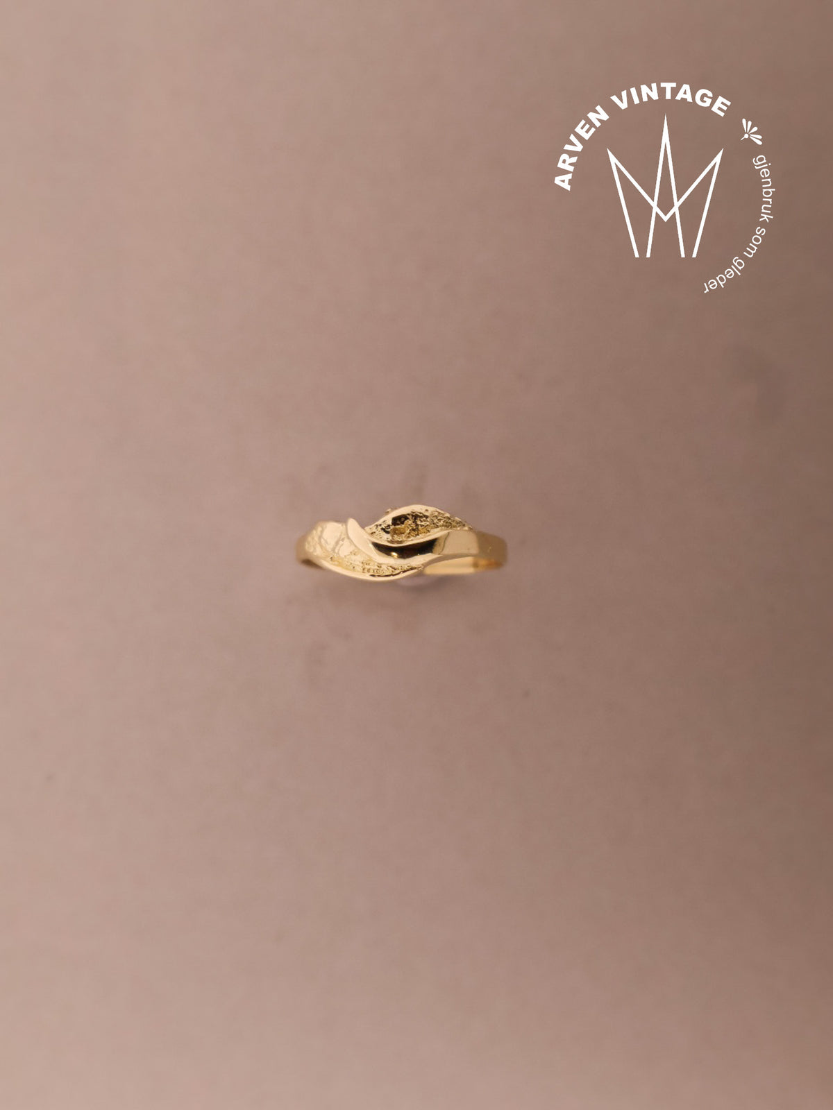 Vintage ring gult gull