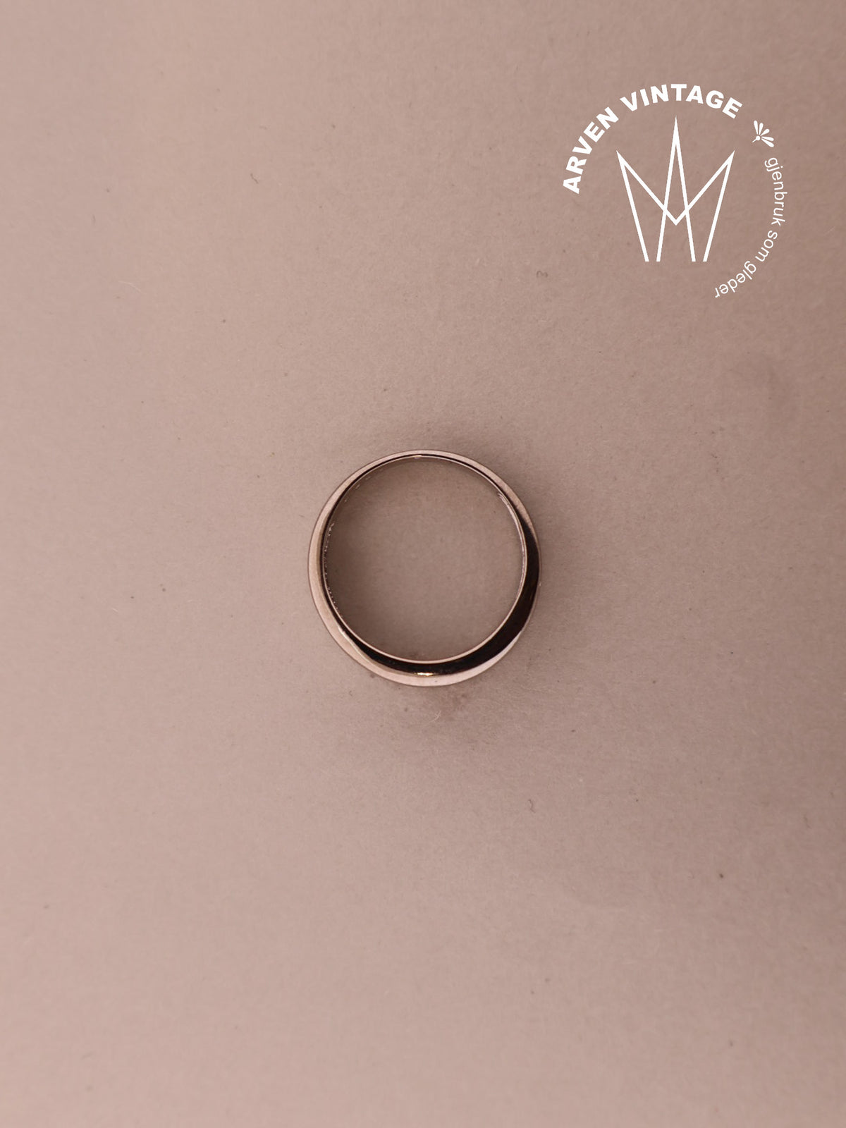 Vintage ring hvitt gull str. 62